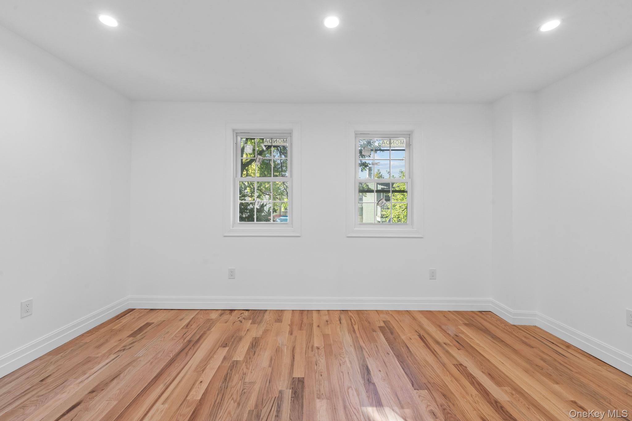 #9 photo, 2118 Quimby Avenue, ブロンクス区 Bronx , NY 10473