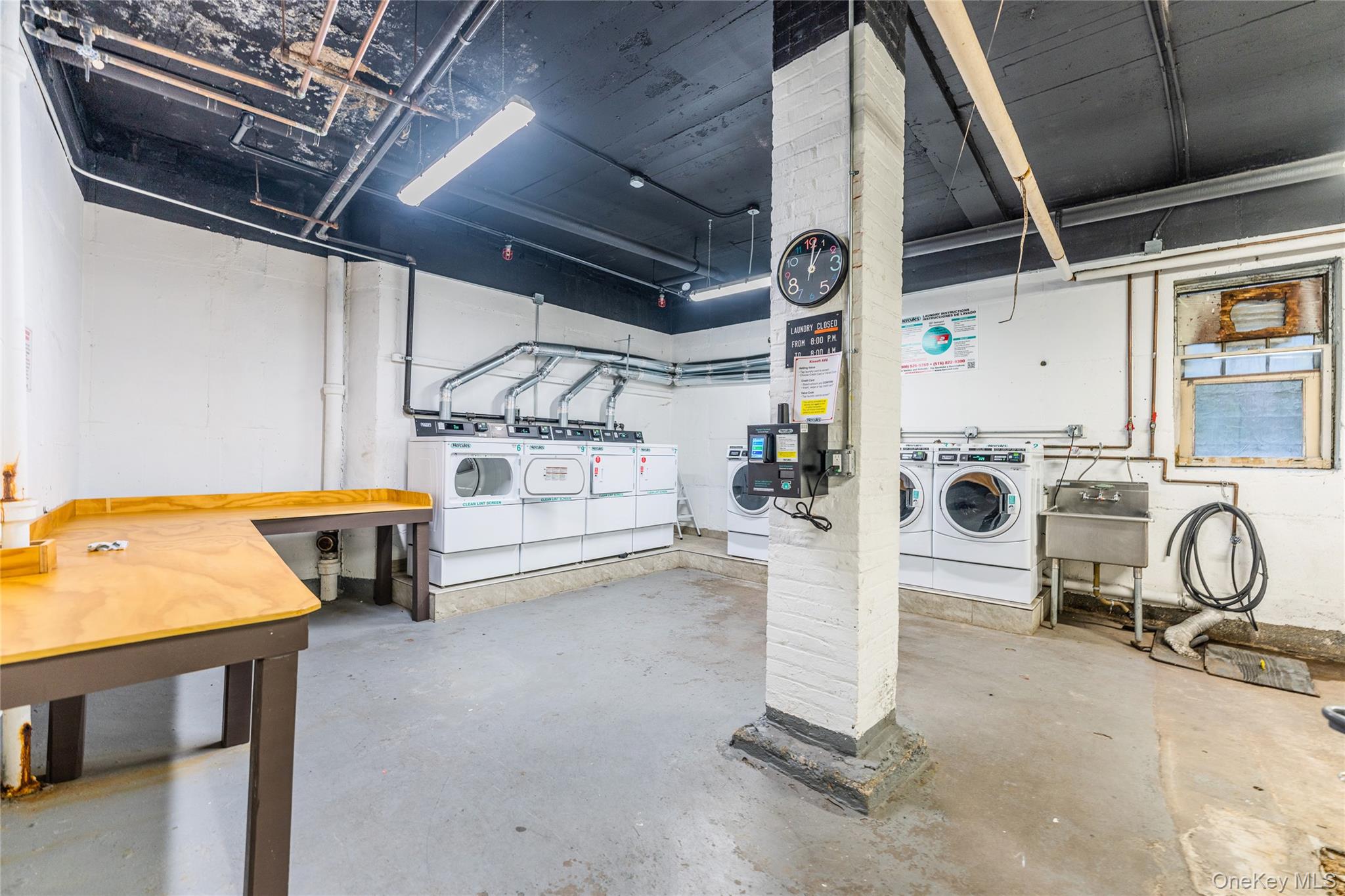 #13 photo, 136-05 Sanford Avenue, Flushing , NY 11355