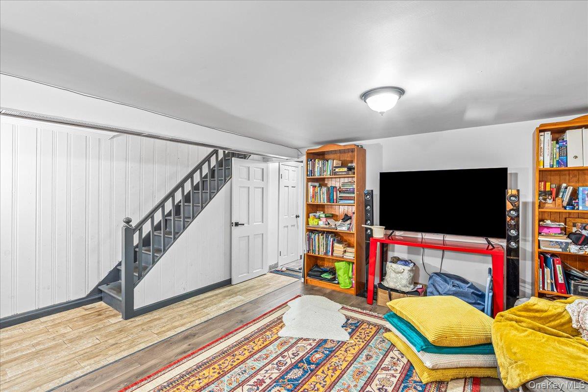 #12 photo, 13928 Pershing Crescent, Jamaica , NY 11435