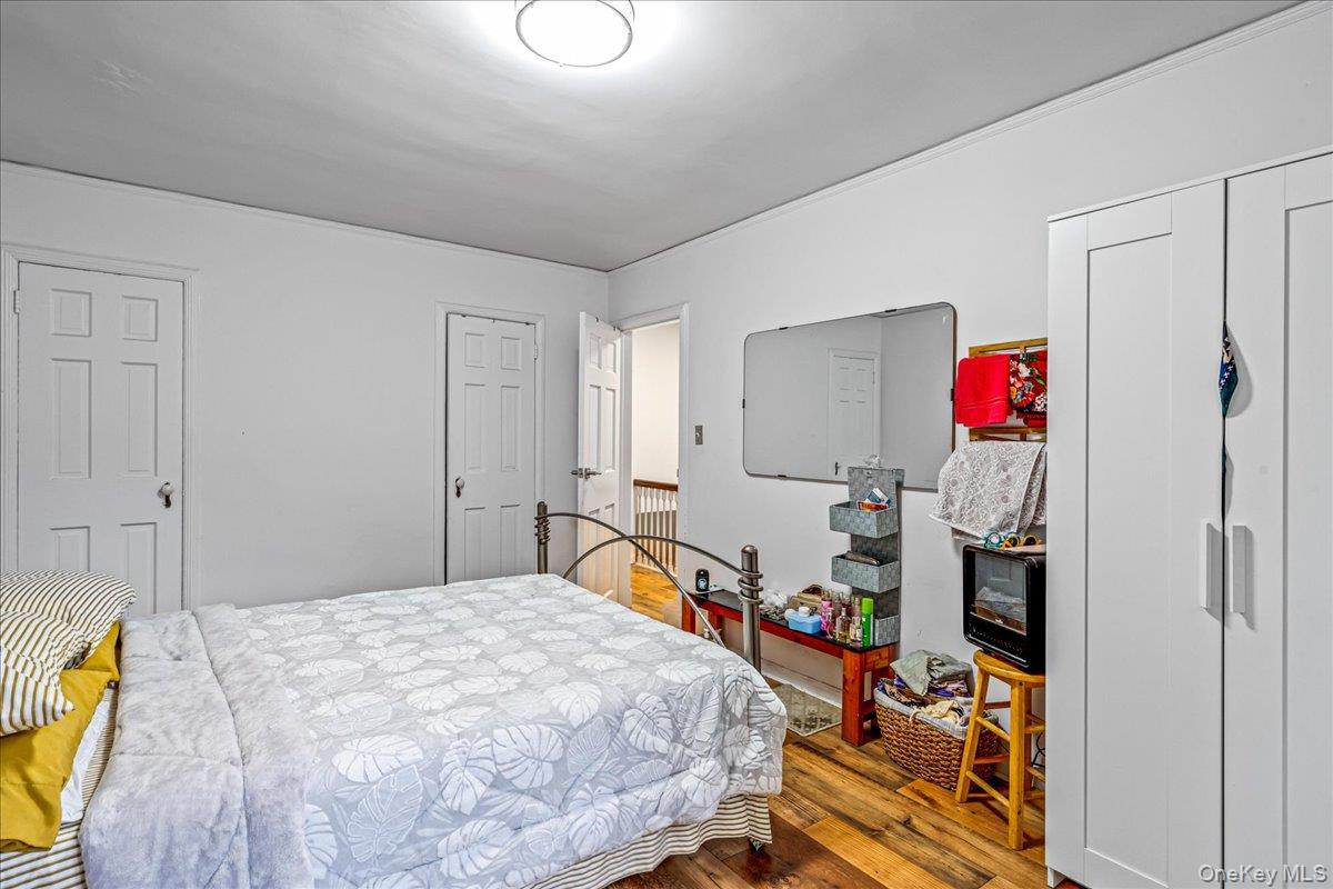 #18 photo, 13928 Pershing Crescent, Jamaica , NY 11435