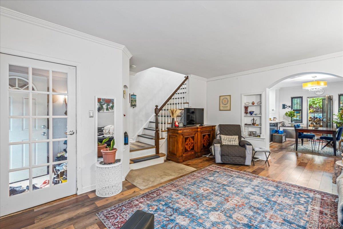 #4 photo, 13928 Pershing Crescent, Jamaica , NY 11435