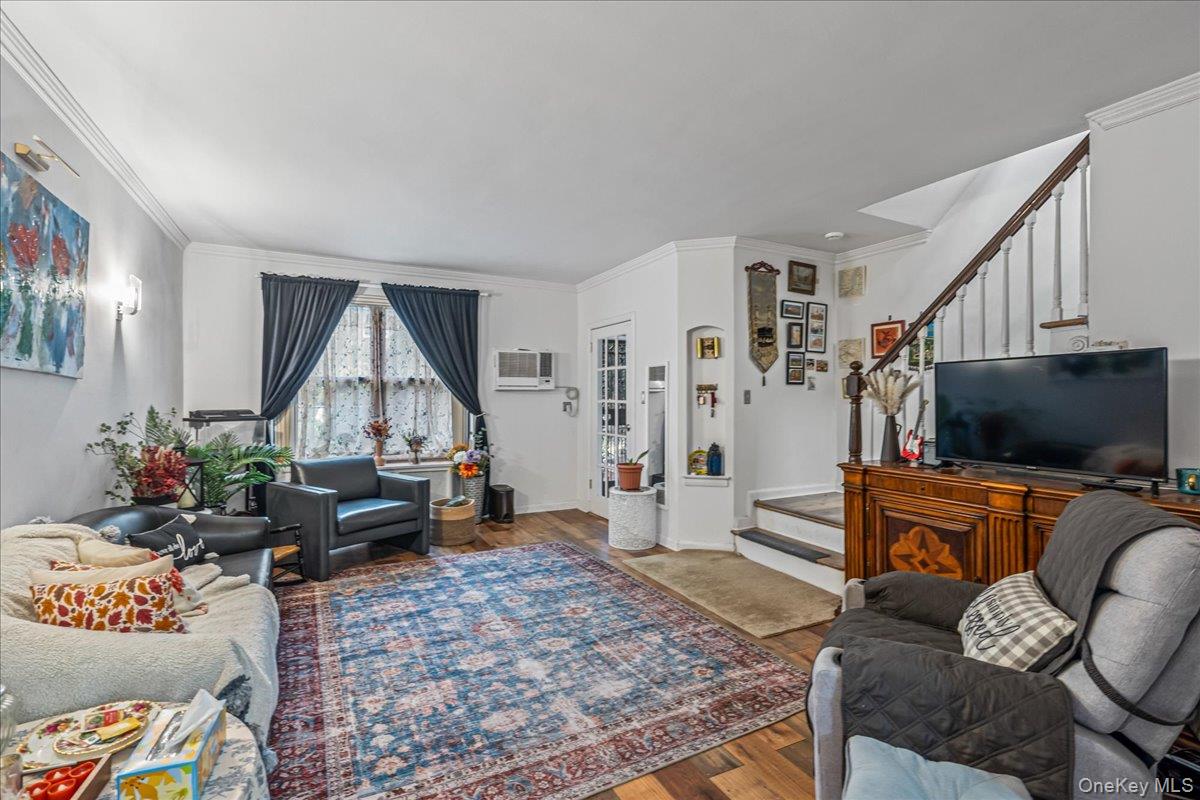 #5 photo, 13928 Pershing Crescent, Jamaica , NY 11435