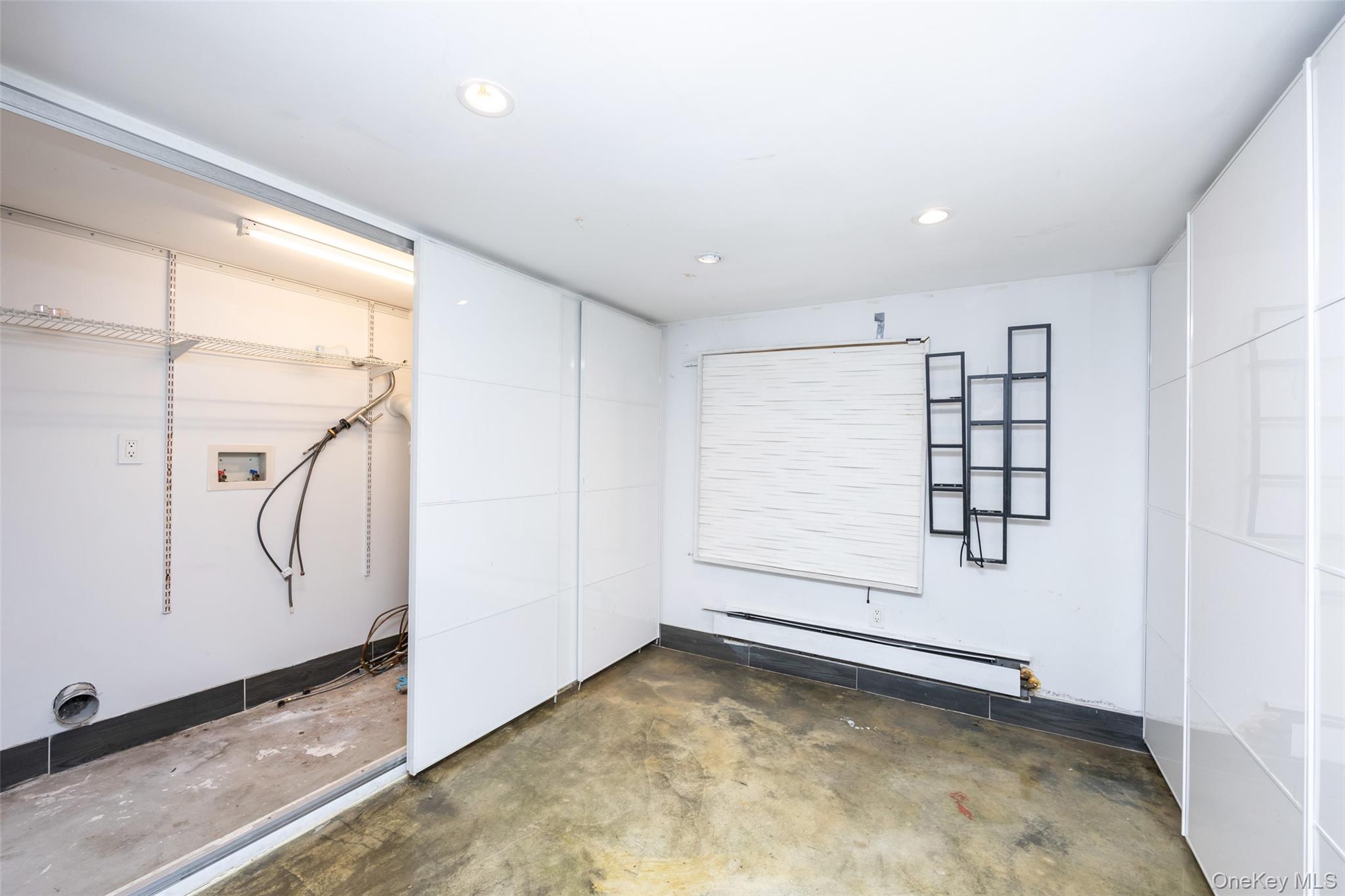 #12 photo, 9-01 127 Street, クイーンズ区 College Point , NY 11356