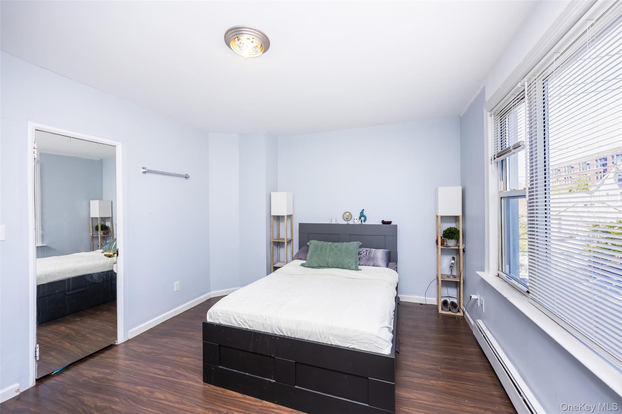 #18 photo, 9-01 127 Street, クイーンズ区 College Point , NY 11356