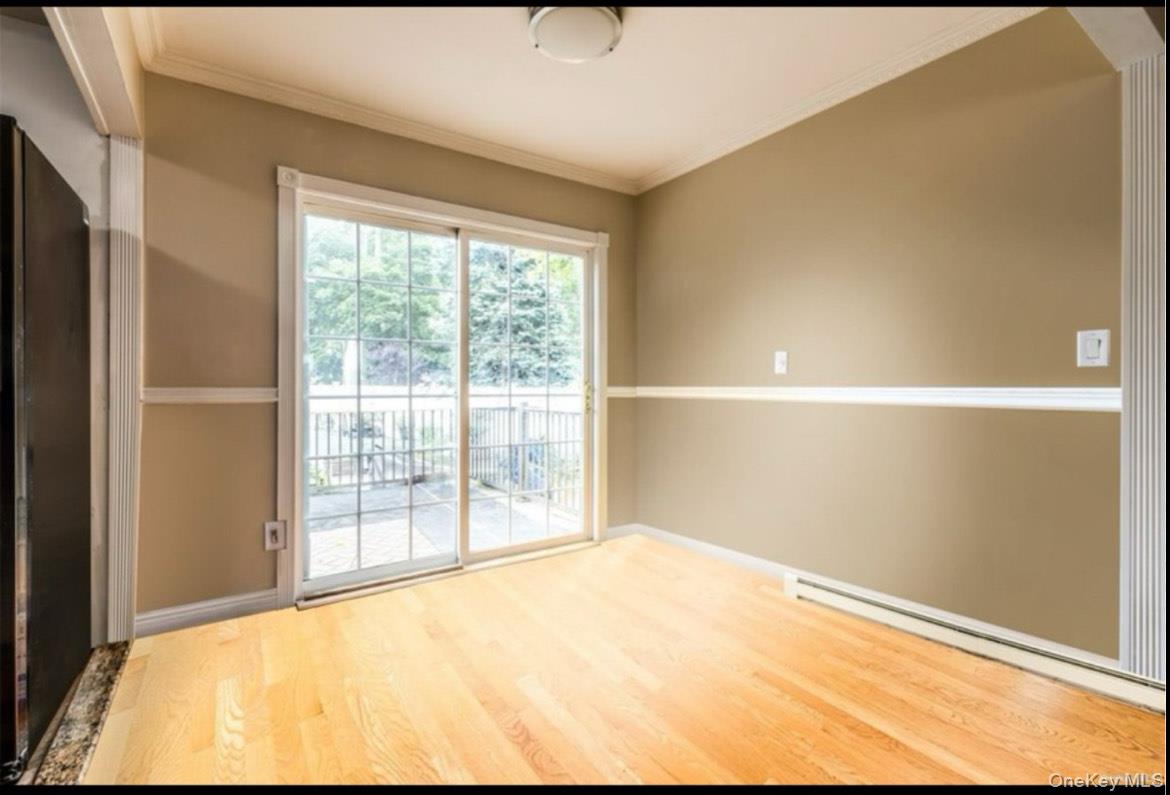 #2 photo, 2207 Willow Street, ナッソー郡 Wantagh , NY 11793