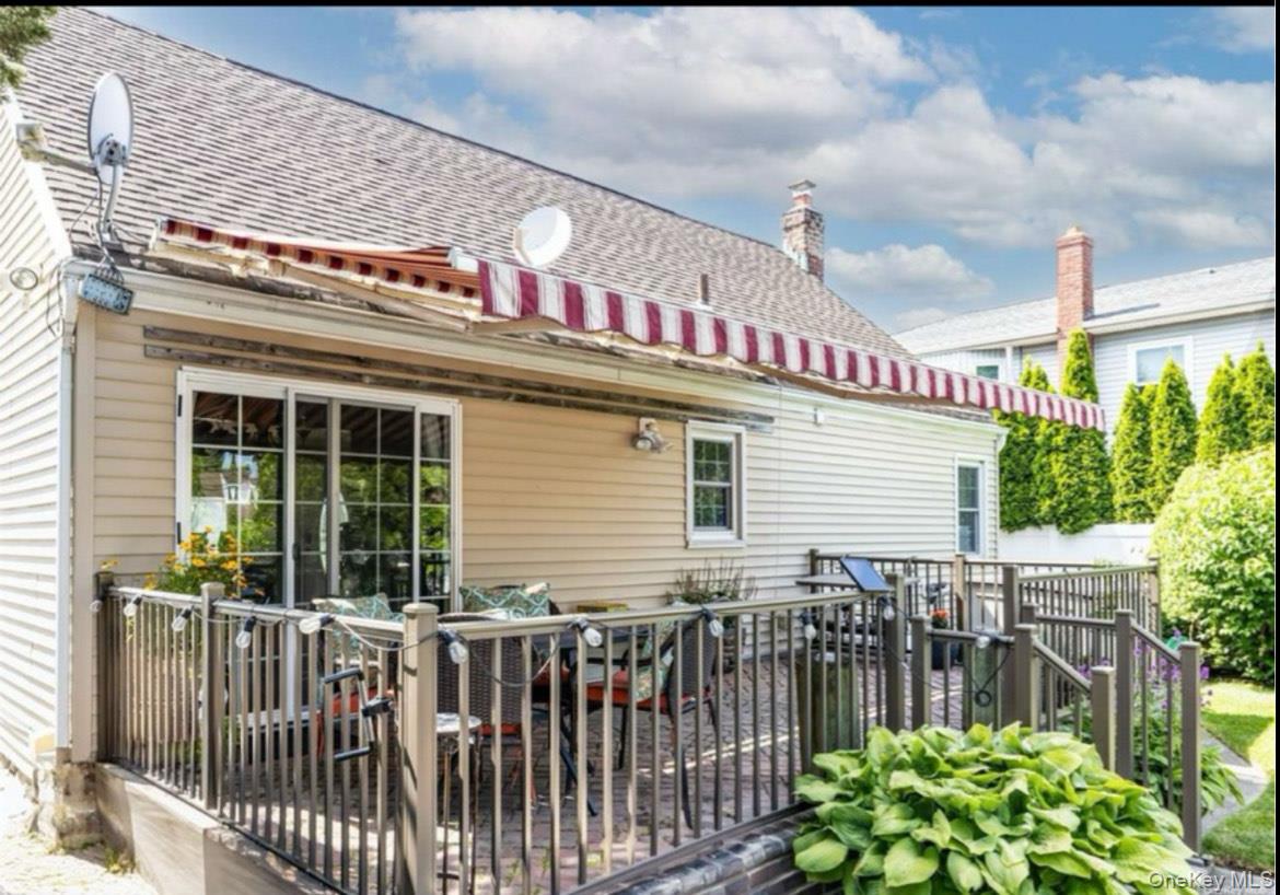 #8 photo, 2207 Willow Street, ナッソー郡 Wantagh , NY 11793