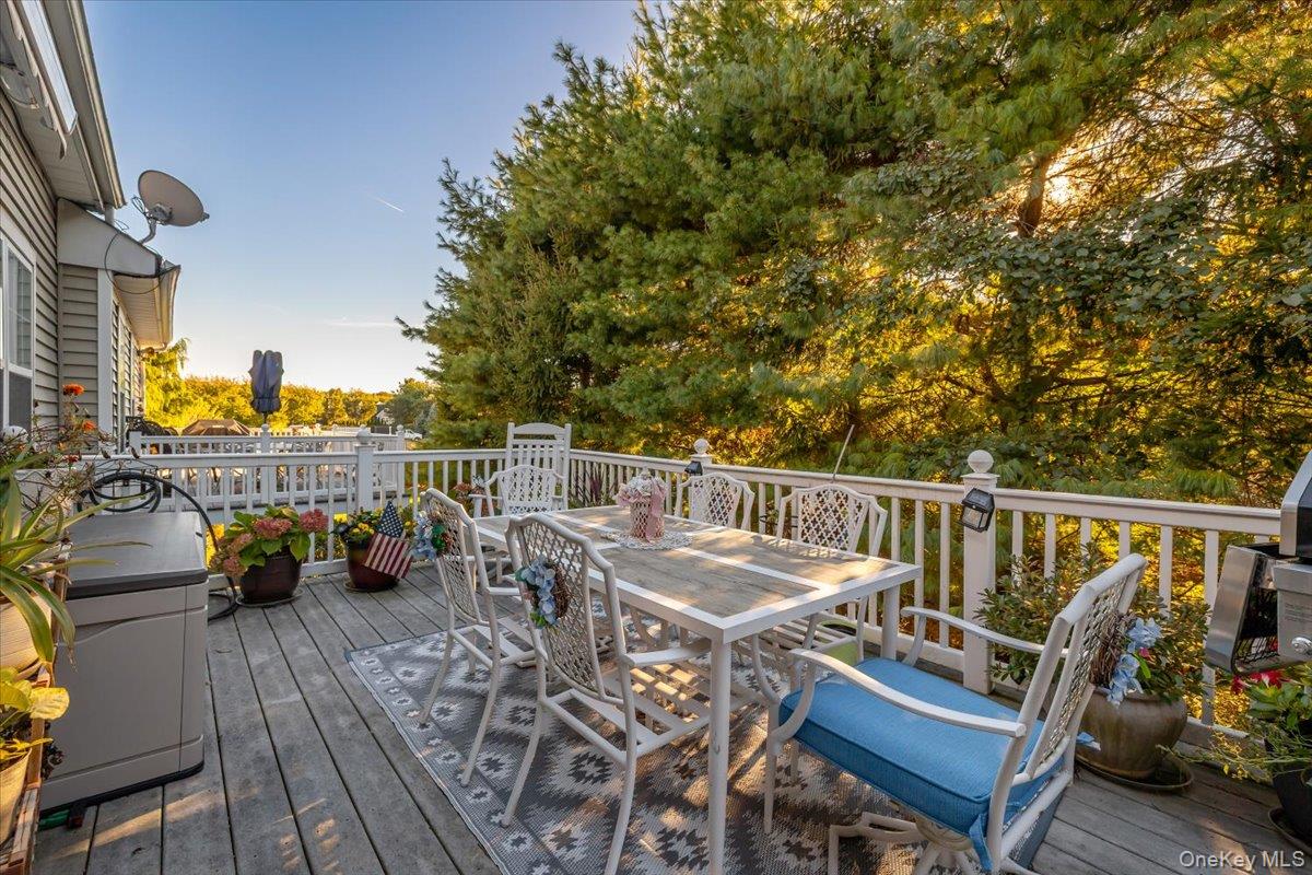 #14 photo, 8 Scarborough Drive, サフォーク郡 Smithtown , NY 11787