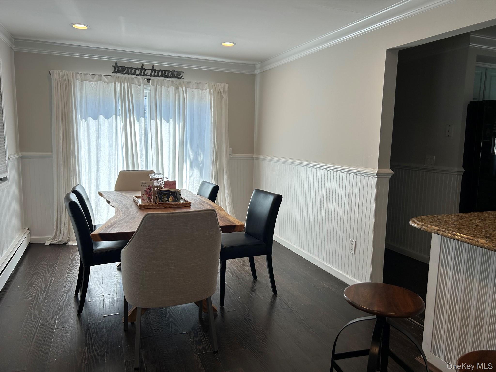 #9 photo, 6 Charles Place, Bayville , NY 11709