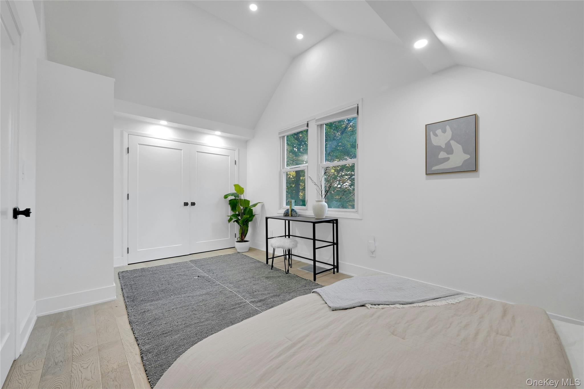 #16 photo, 12 E Nauraushaun Avenue, Pearl River , NY 10965