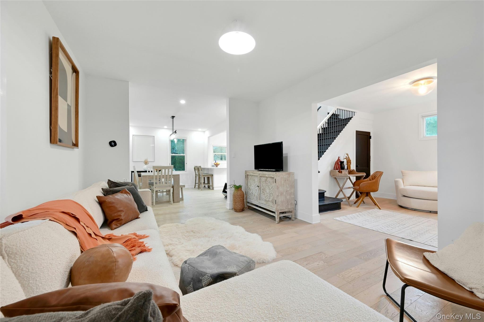 #9 photo, 12 E Nauraushaun Avenue, Pearl River , NY 10965