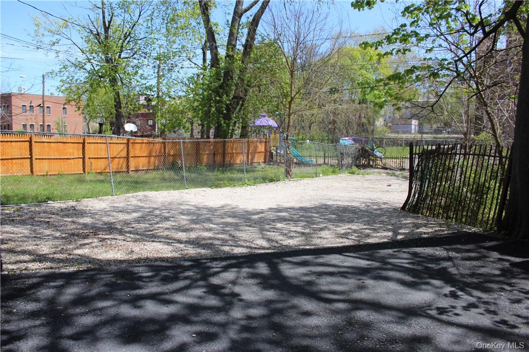 #15 photo, 69 Academy Street, Poughkeepsie , NY 12601