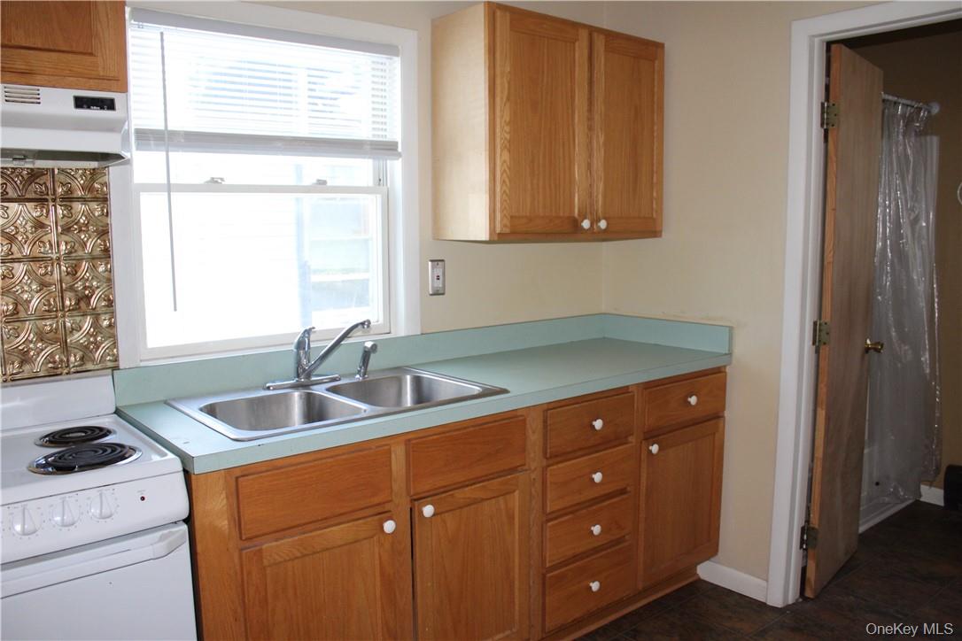 #4 photo, 69 Academy Street, Poughkeepsie , NY 12601