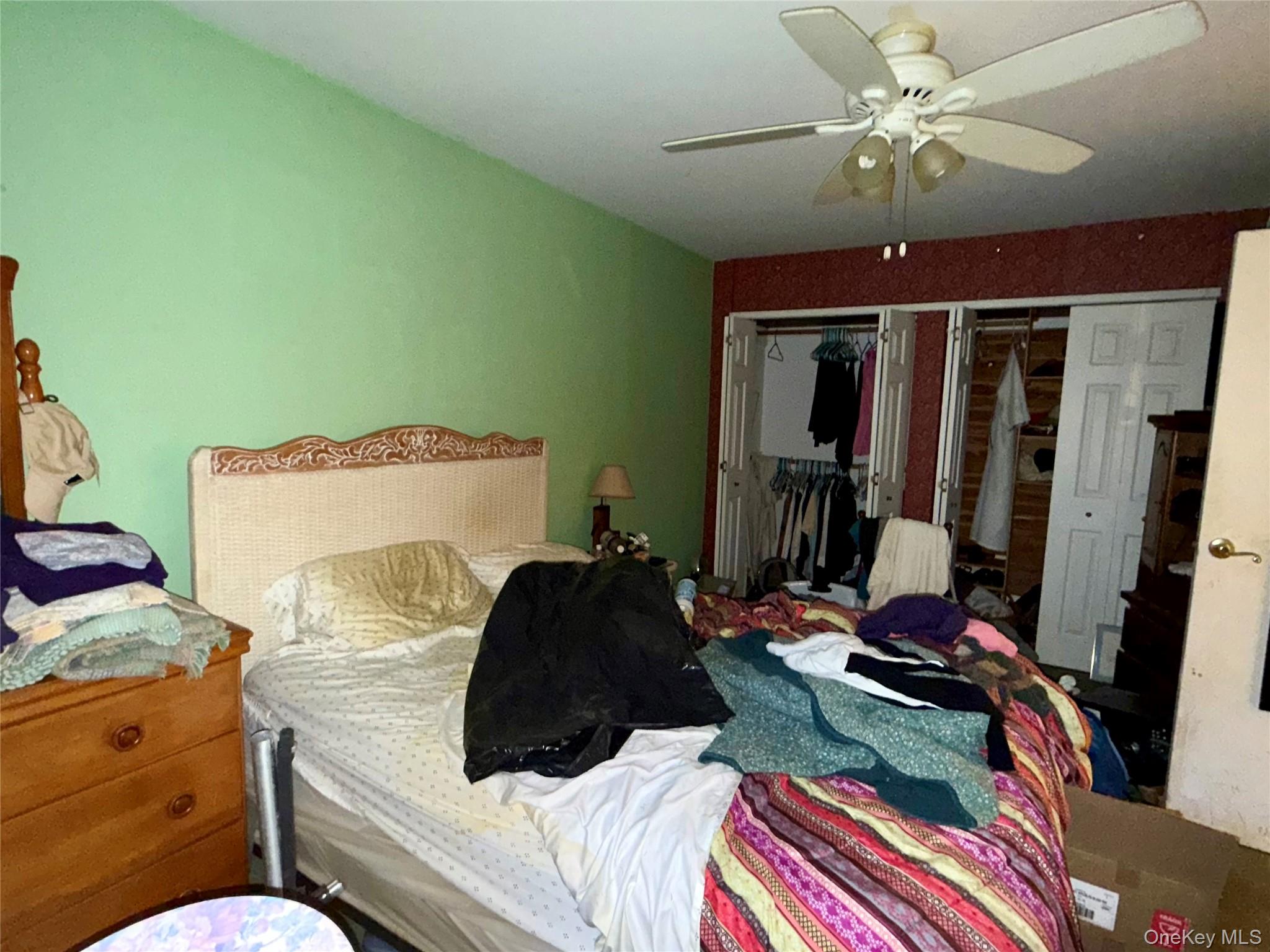 #8 photo, 669 Pelham Road, New Rochelle , NY 10805