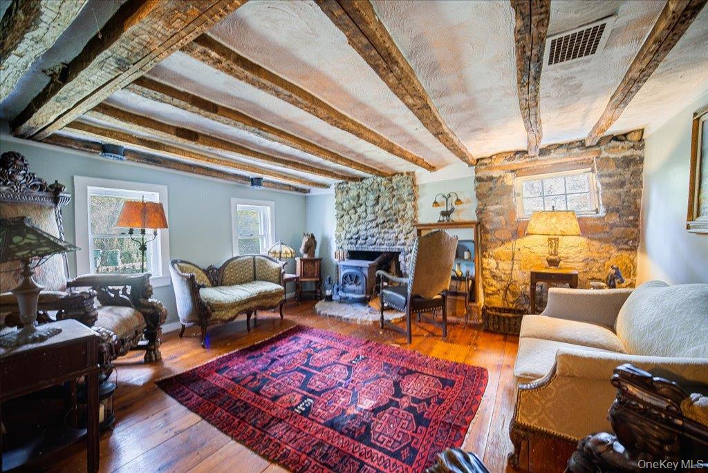 #5 photo, 60 Cherry Lane, Stormville , NY 12582