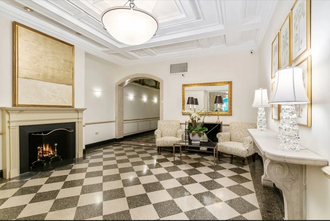 #9 photo, 51 5TH Avenue, Greenwich Village , NY 10003