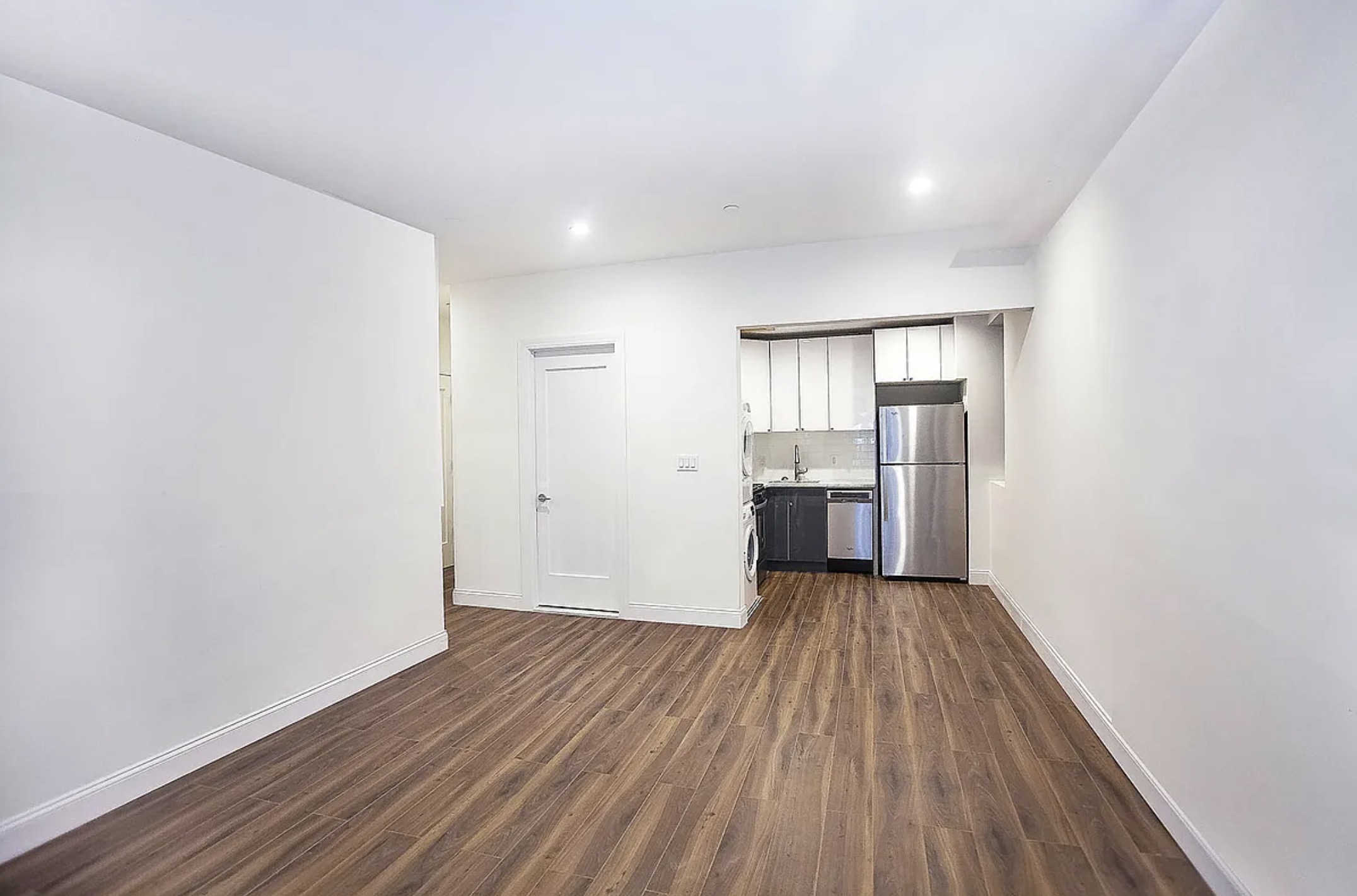 #4 photo, New York City, マンハッタン East Harlem , NY 10037