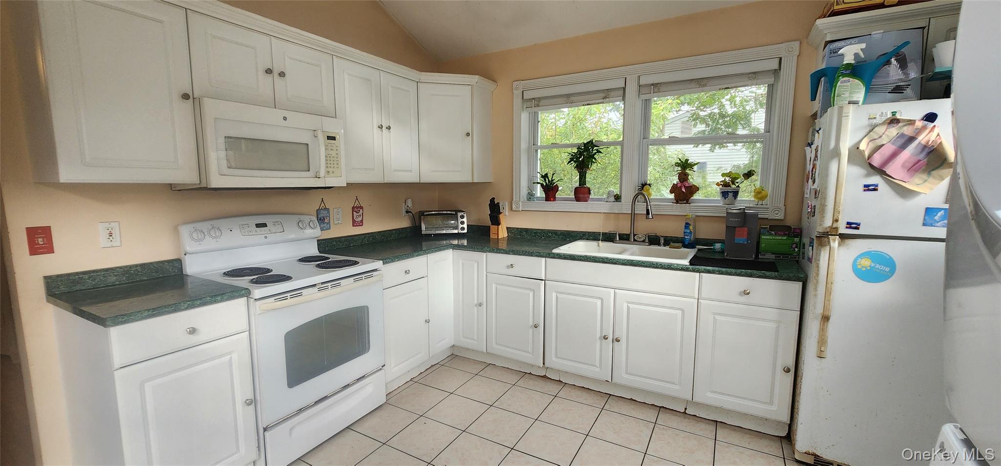 #14 photo, 8 Astoria Road, サフォーク郡 Mastic Beach , NY 11951