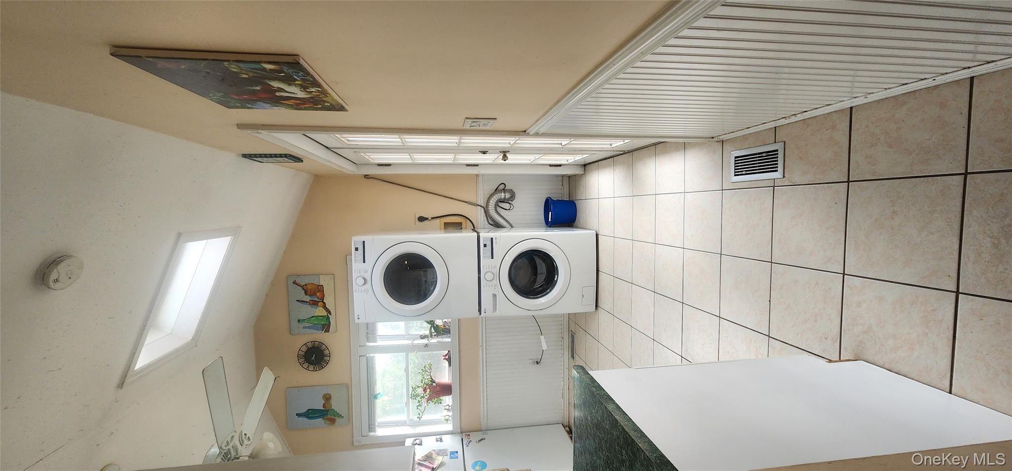 #17 photo, 8 Astoria Road, サフォーク郡 Mastic Beach , NY 11951