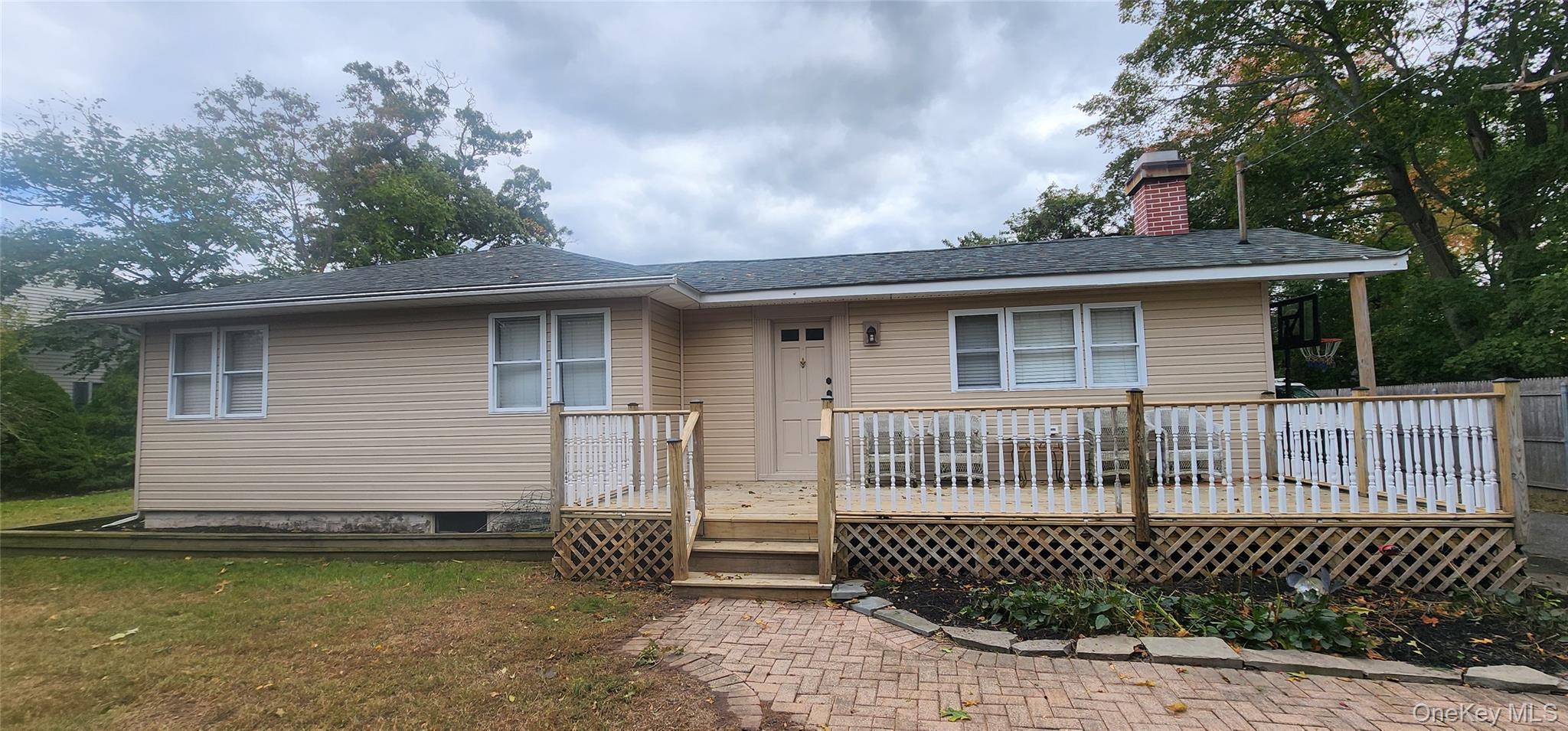 #2 photo, 8 Astoria Road, サフォーク郡 Mastic Beach , NY 11951