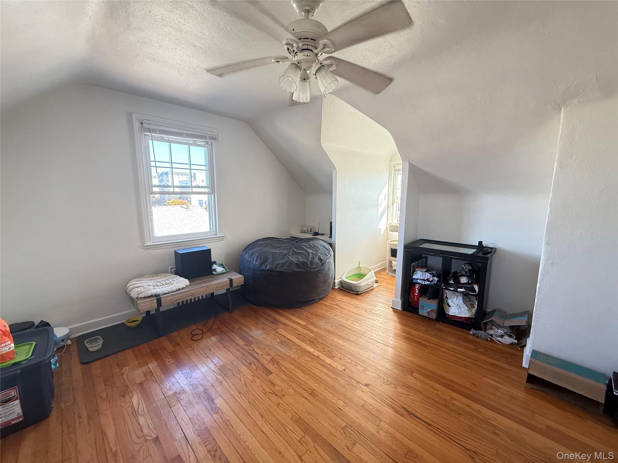 #4 photo, 801 E Broadway, Long Beach , NY 11561