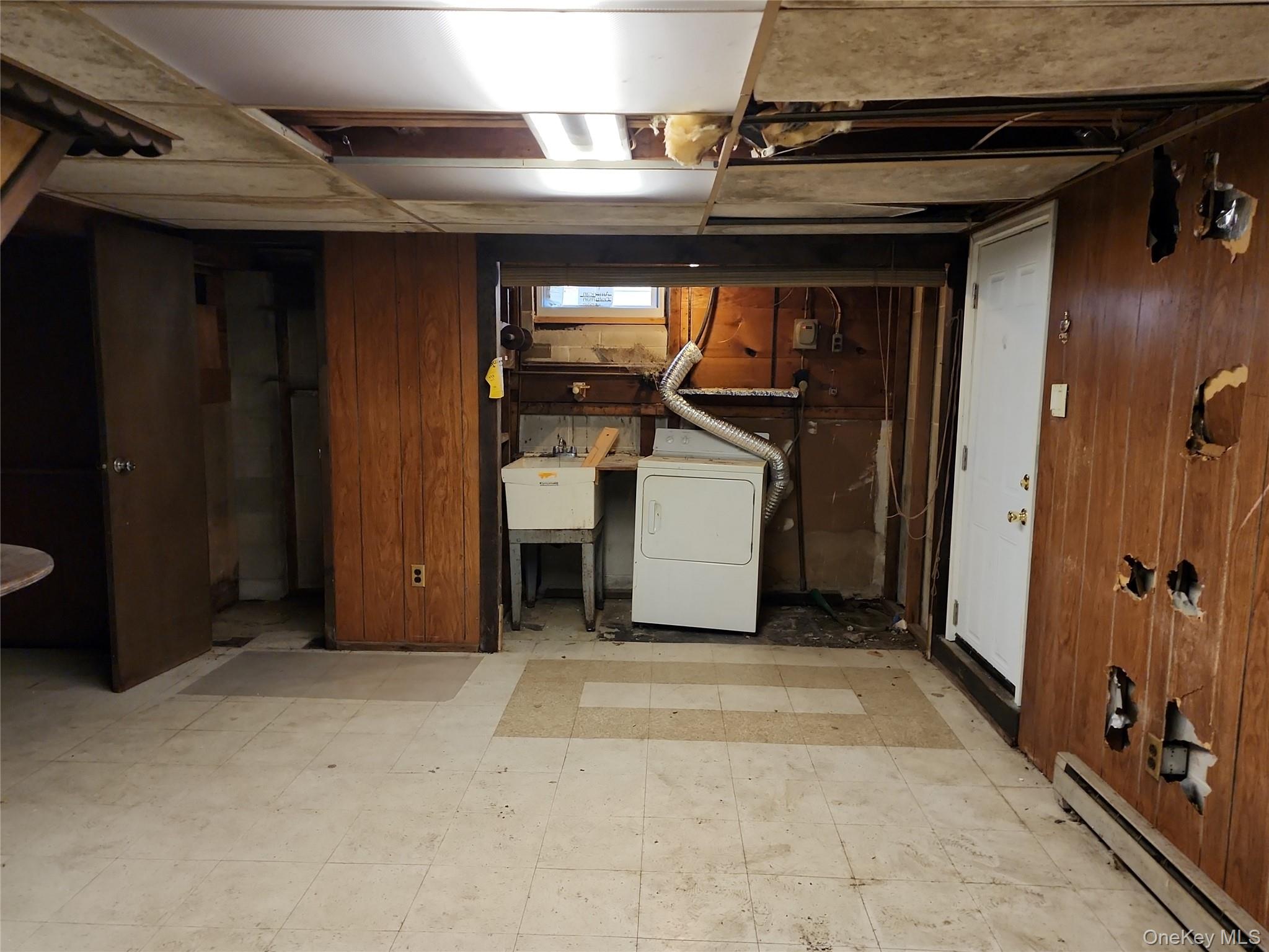 #14 photo, 61 Pleasant Street, Huntington , NY 11743