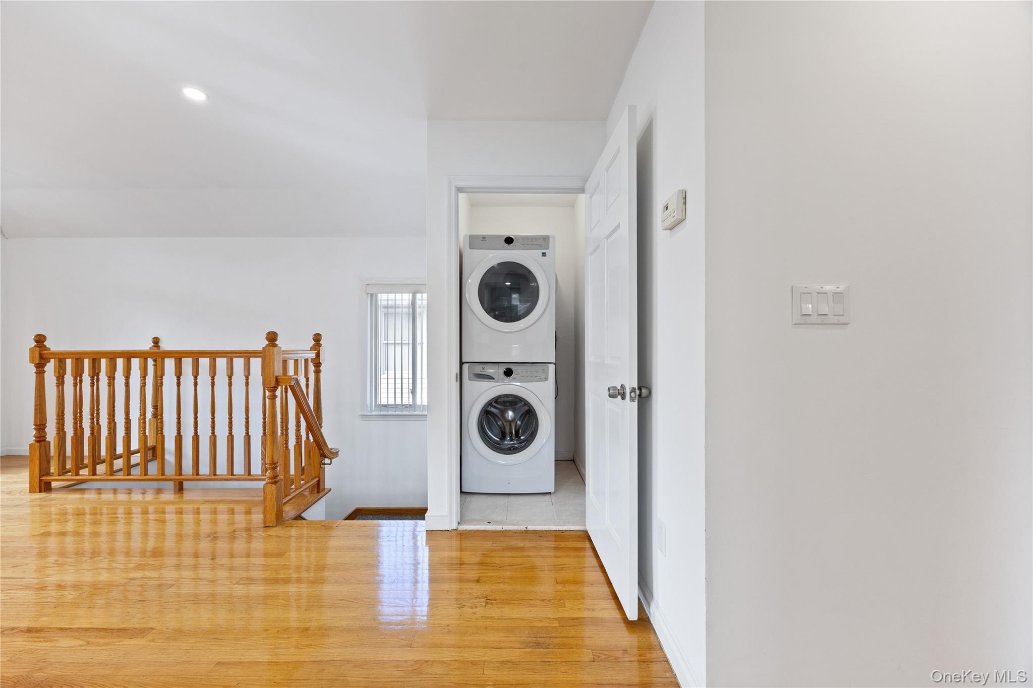 #9 photo, 6945 229th Street, クイーンズ区 Oakland Gardens , NY 11364