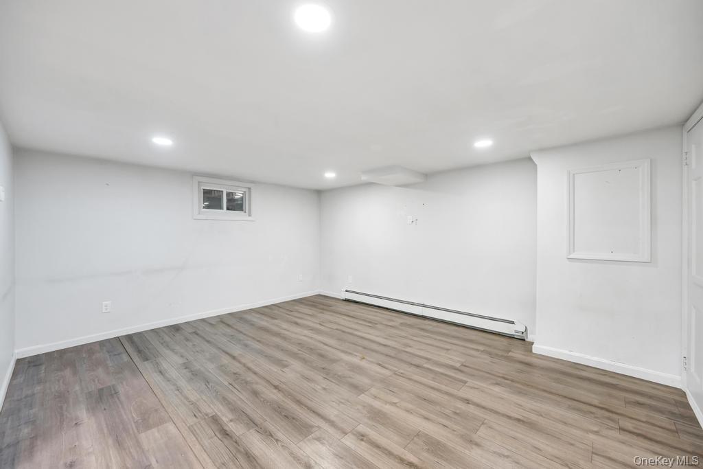 #15 photo, 209 Central Avenue, ナッソー郡 Bethpage , NY 11714