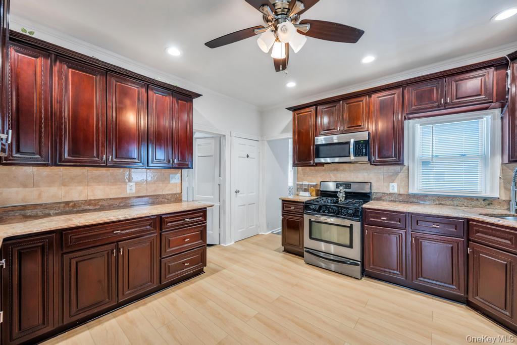 #5 photo, 209 Central Avenue, ナッソー郡 Bethpage , NY 11714