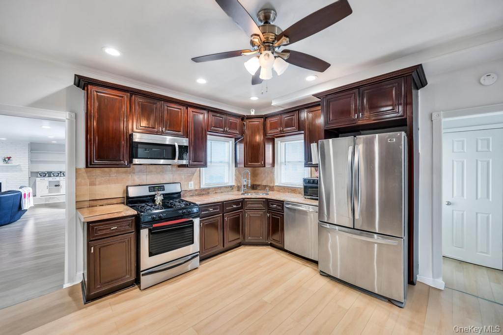 #6 photo, 209 Central Avenue, ナッソー郡 Bethpage , NY 11714