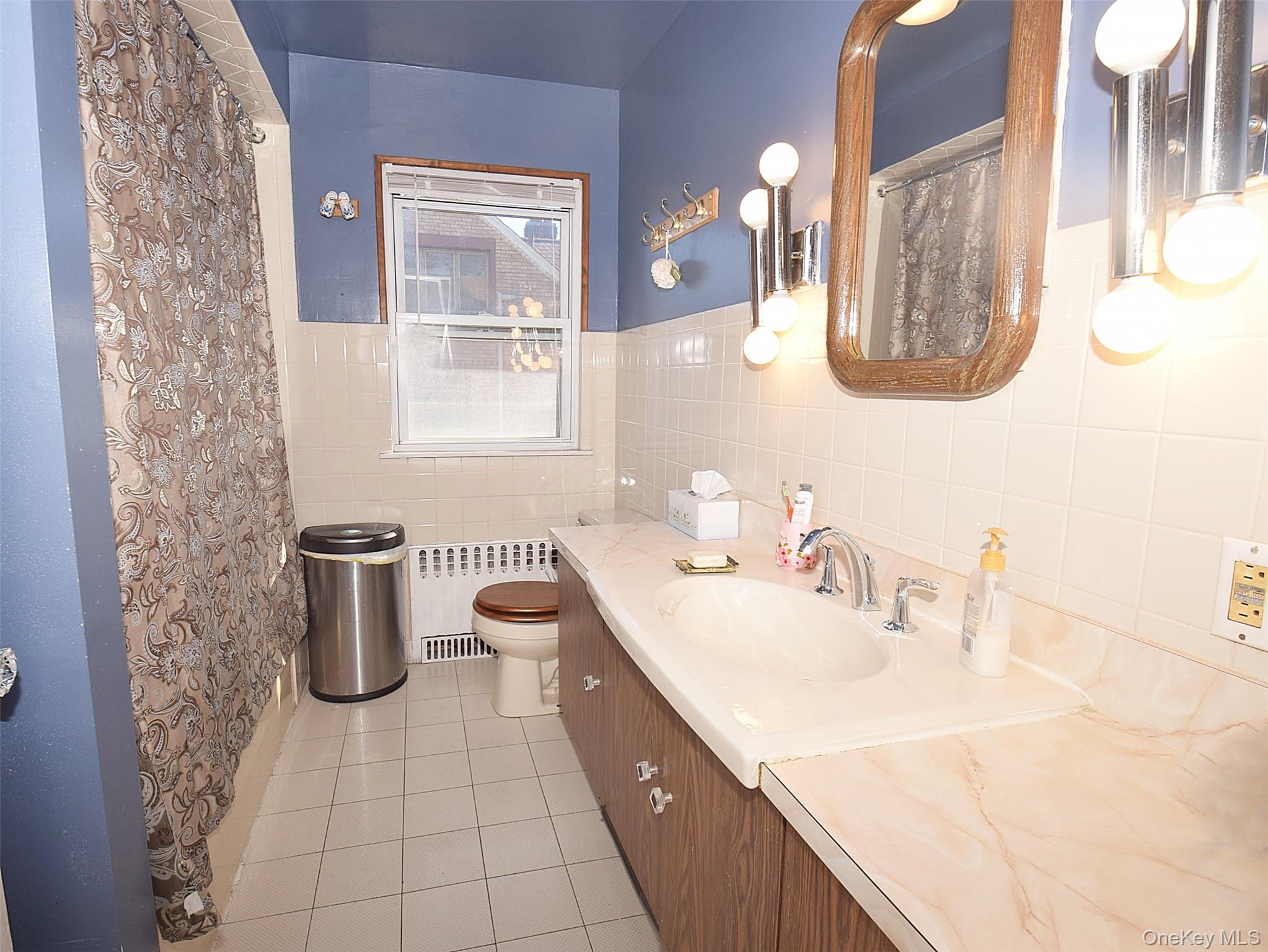 #17 photo, 83-28 Abingdon Road, クイーンズ区 Kew Gardens , NY 11415