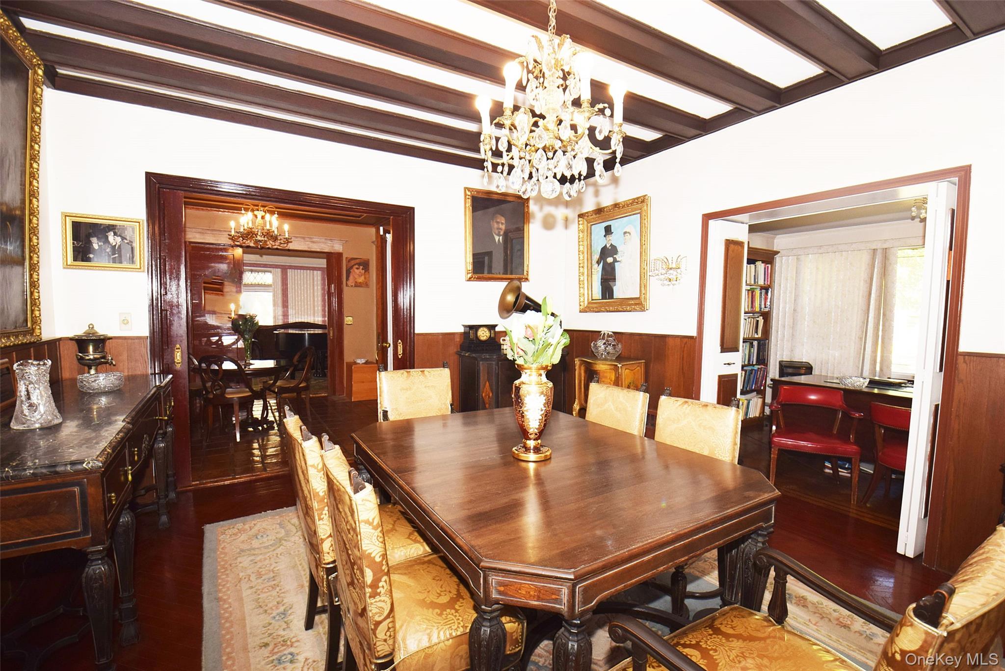 #7 photo, 83-28 Abingdon Road, クイーンズ区 Kew Gardens , NY 11415