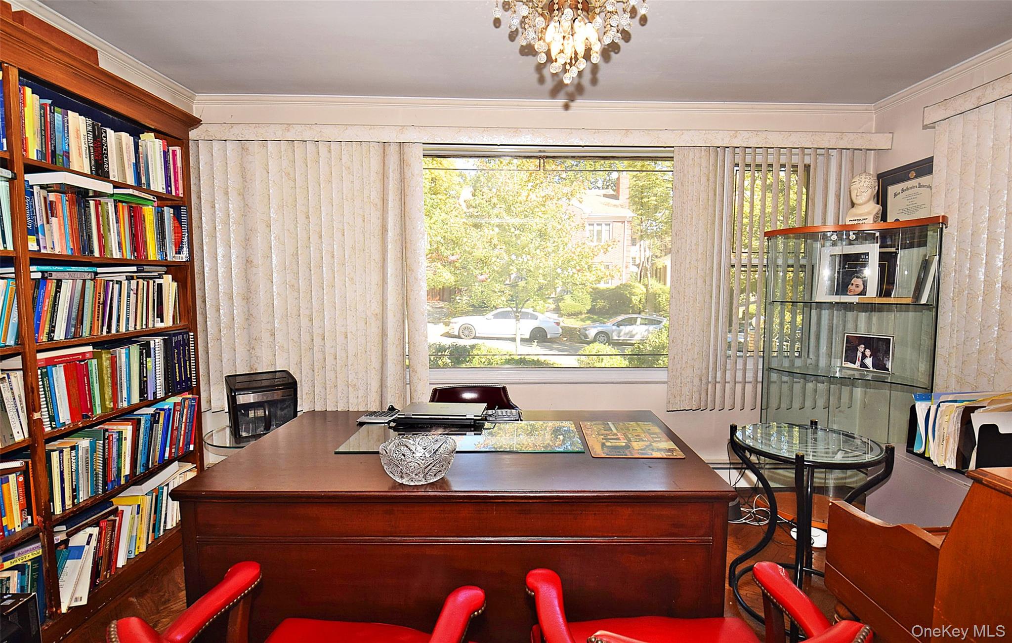 #8 photo, 83-28 Abingdon Road, クイーンズ区 Kew Gardens , NY 11415