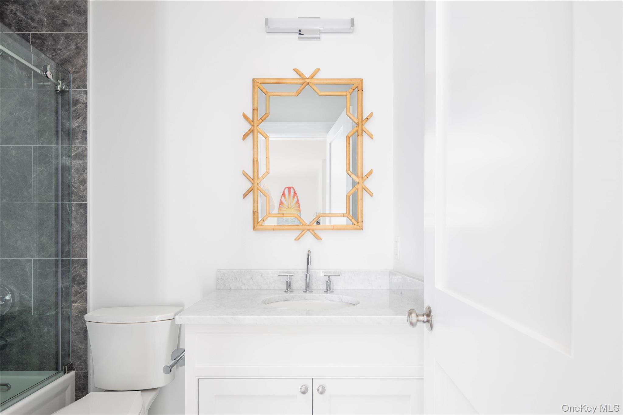 #18 photo, 100 Griffing Avenue, サフォーク郡 Westhampton Beach , NY 11978