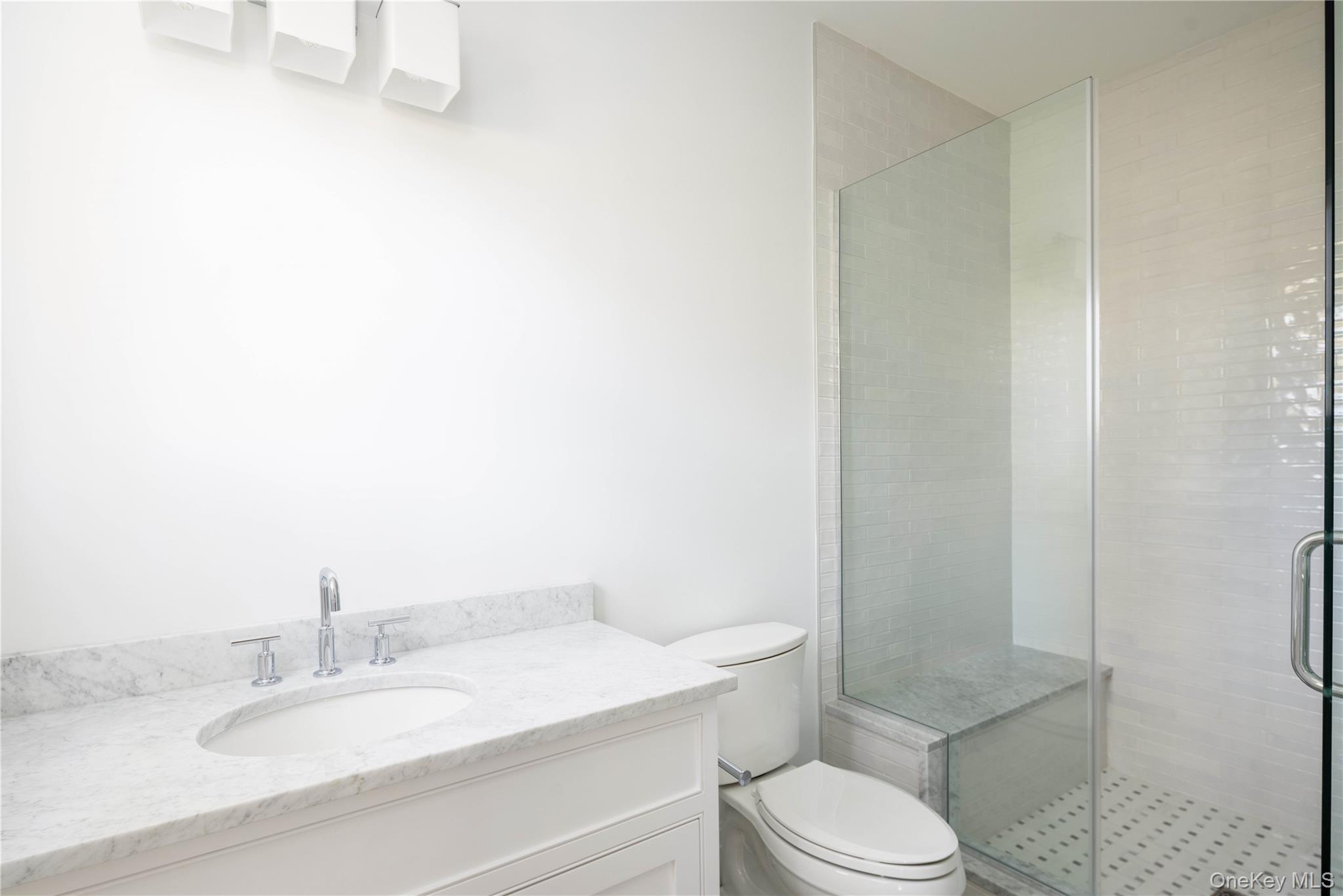 #20 photo, 100 Griffing Avenue, サフォーク郡 Westhampton Beach , NY 11978