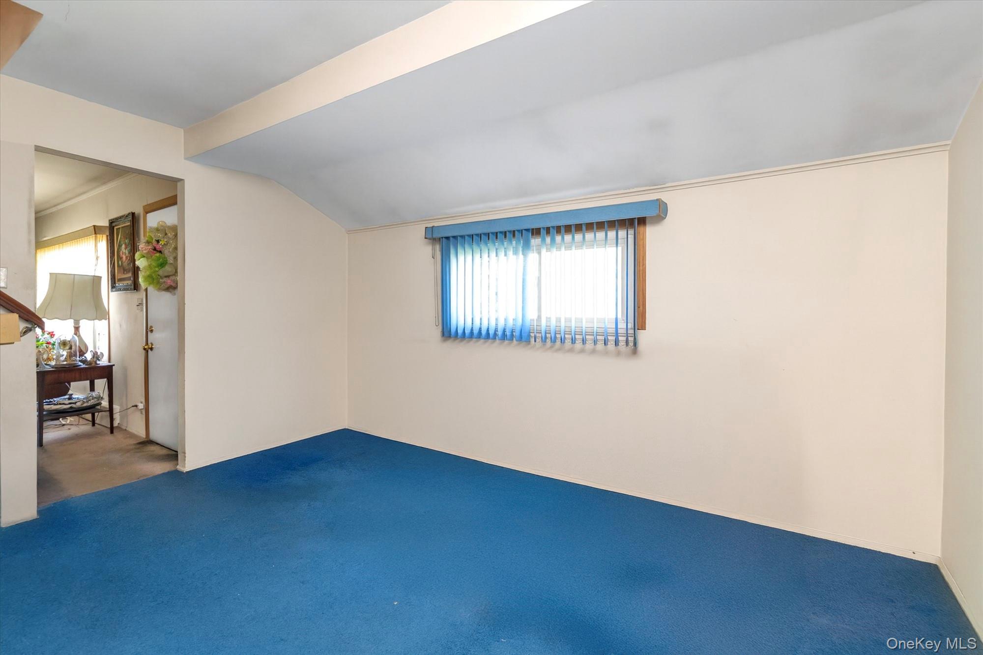 #3 photo, 4195 Florence Road, ナッソー郡 Bethpage , NY 11714