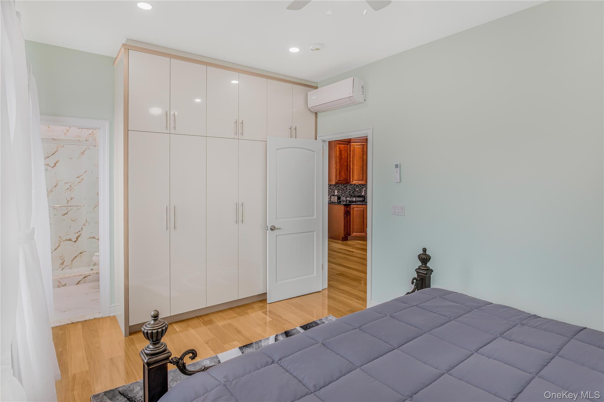 #10 photo, 43-47 44th Street, Sunnyside , NY 11104