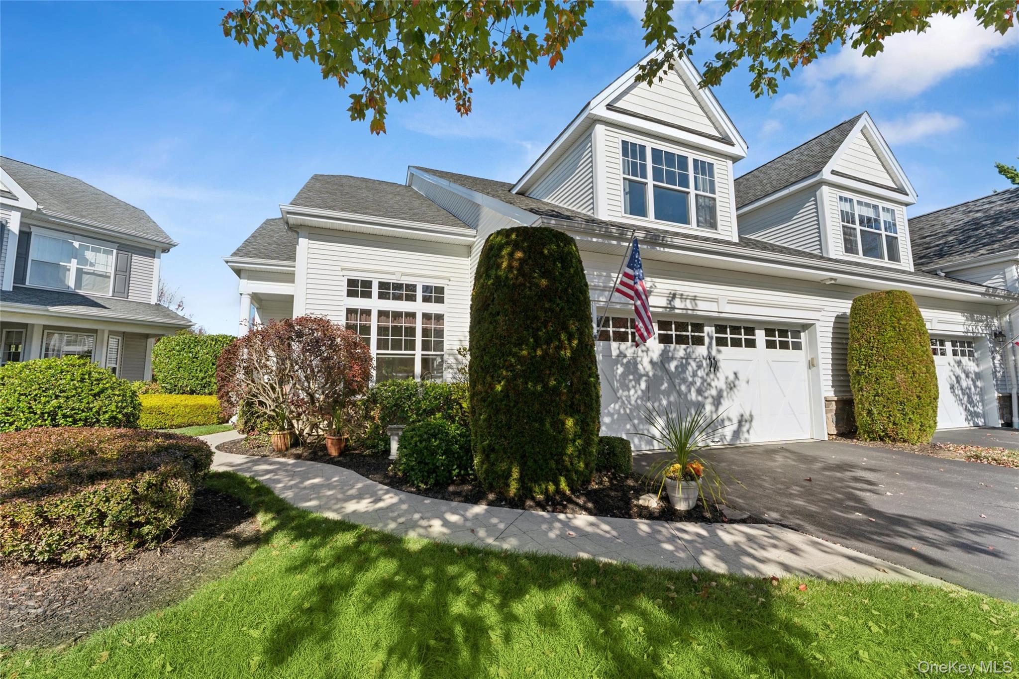 #2 photo, 113 Overture Place, サフォーク郡 Eastport , NY 11941