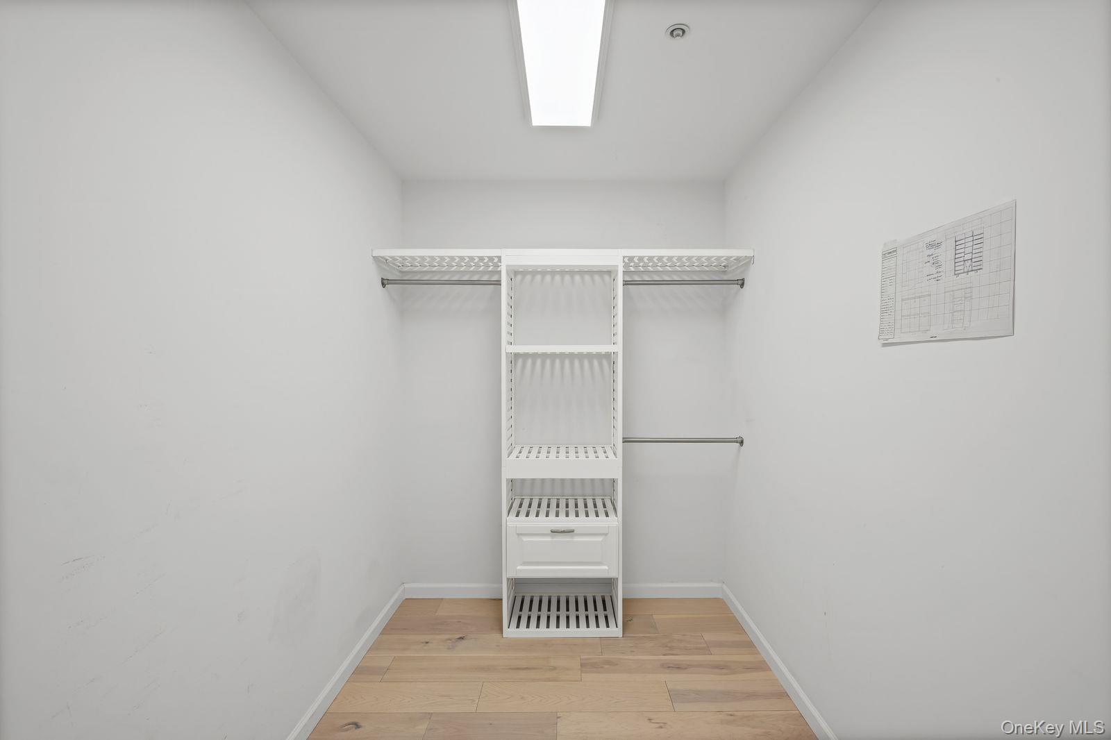 #14 photo, 243 Sportsmans Avenue, ナッソー郡 Freeport , NY 11520