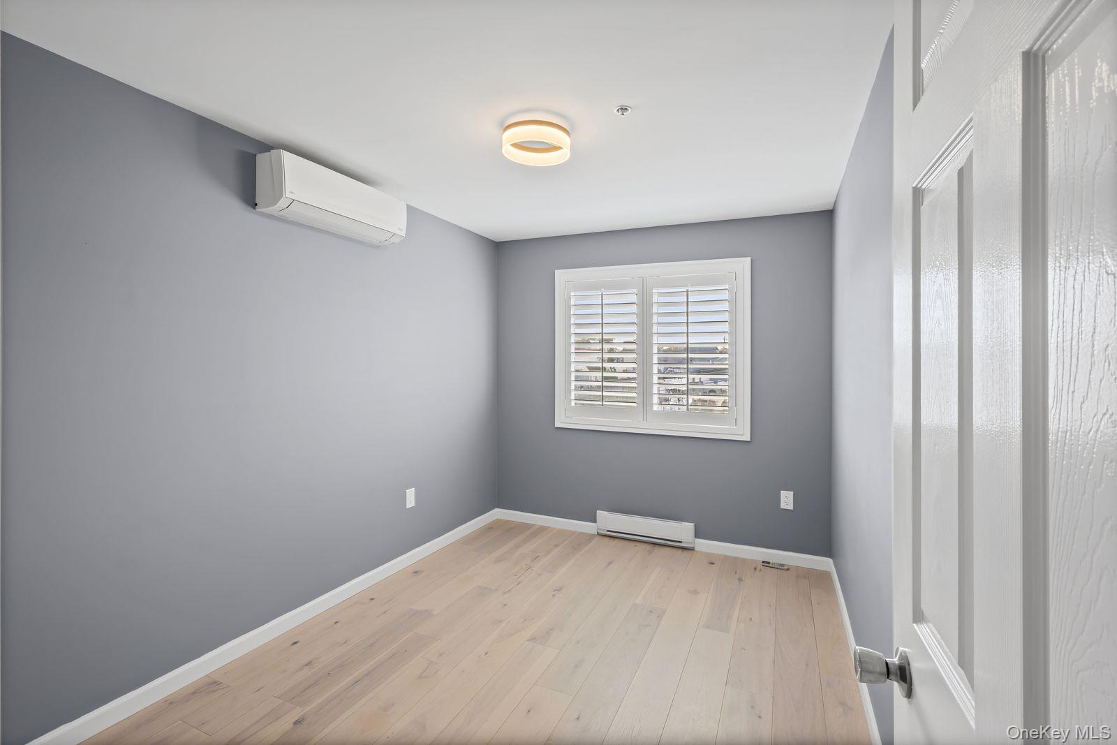 #18 photo, 243 Sportsmans Avenue, ナッソー郡 Freeport , NY 11520