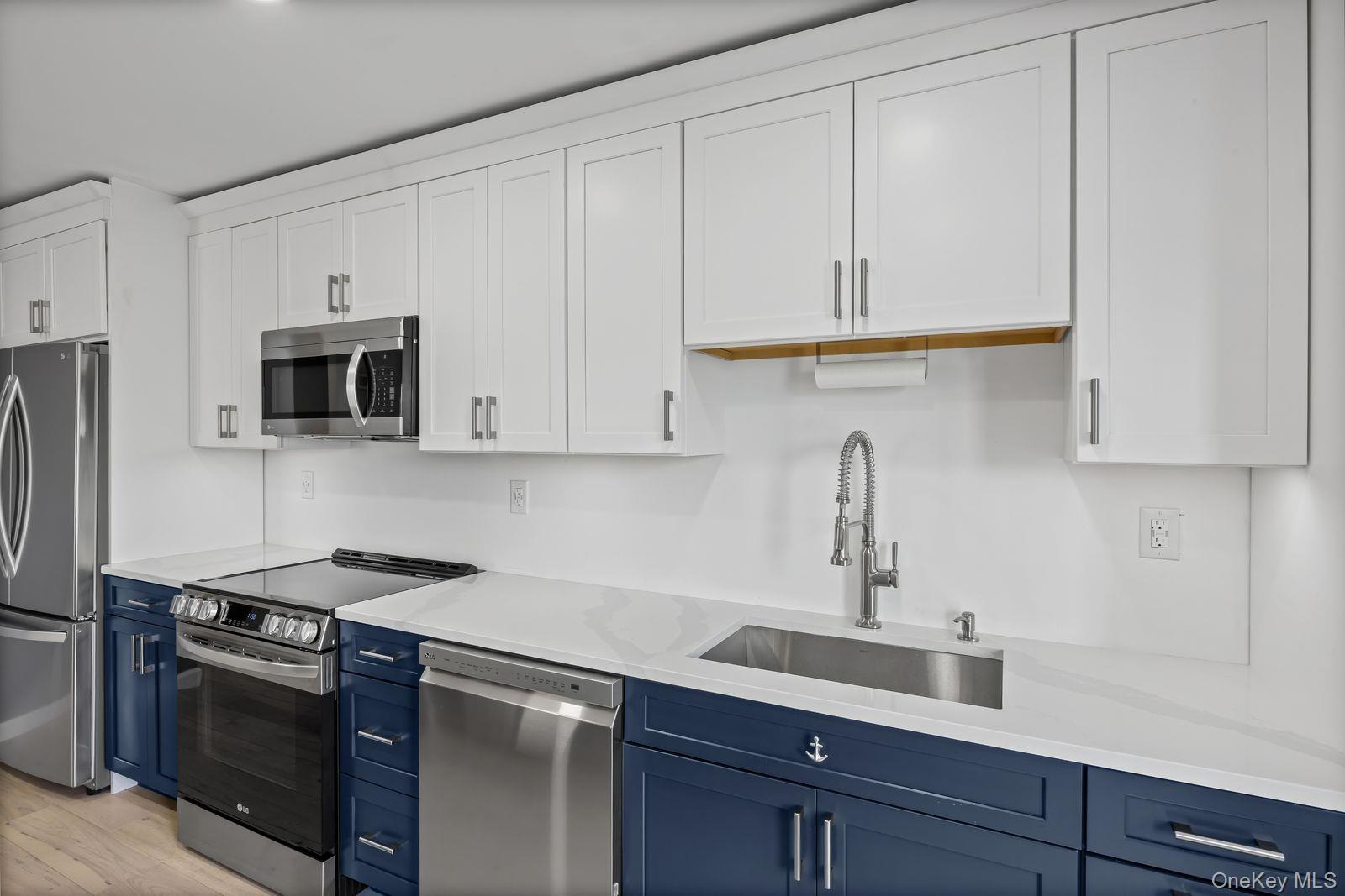 #7 photo, 243 Sportsmans Avenue, ナッソー郡 Freeport , NY 11520