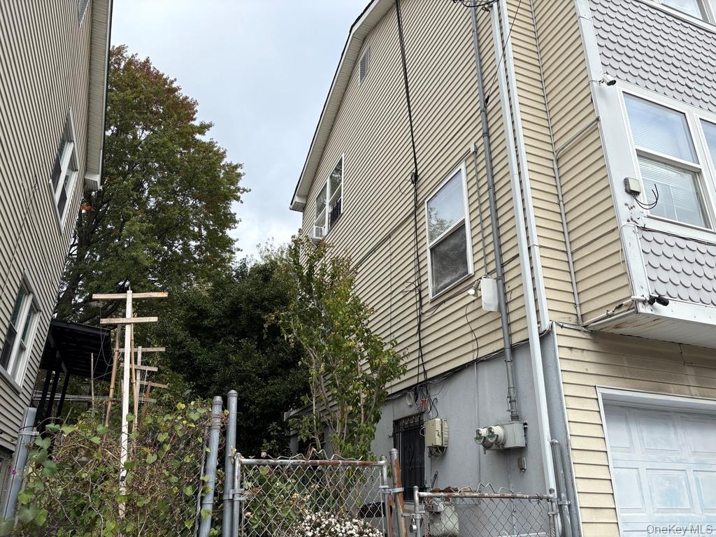 #10 photo, 75 Ludlow Street, Yonkers , NY 10705