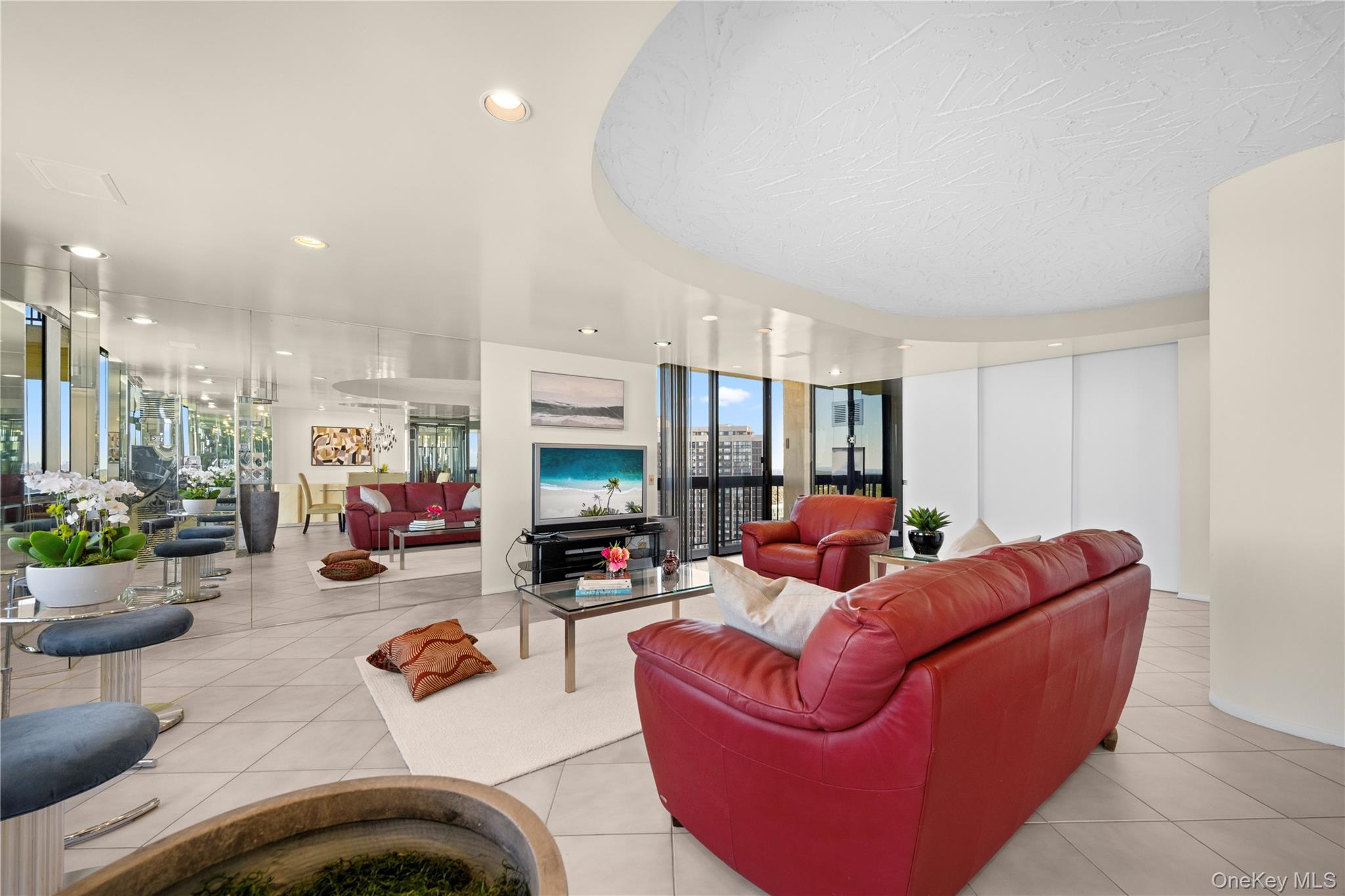 #15 photo, 269-10 Grand Central Parkway, クイーンズ区 Floral Park , NY 11005