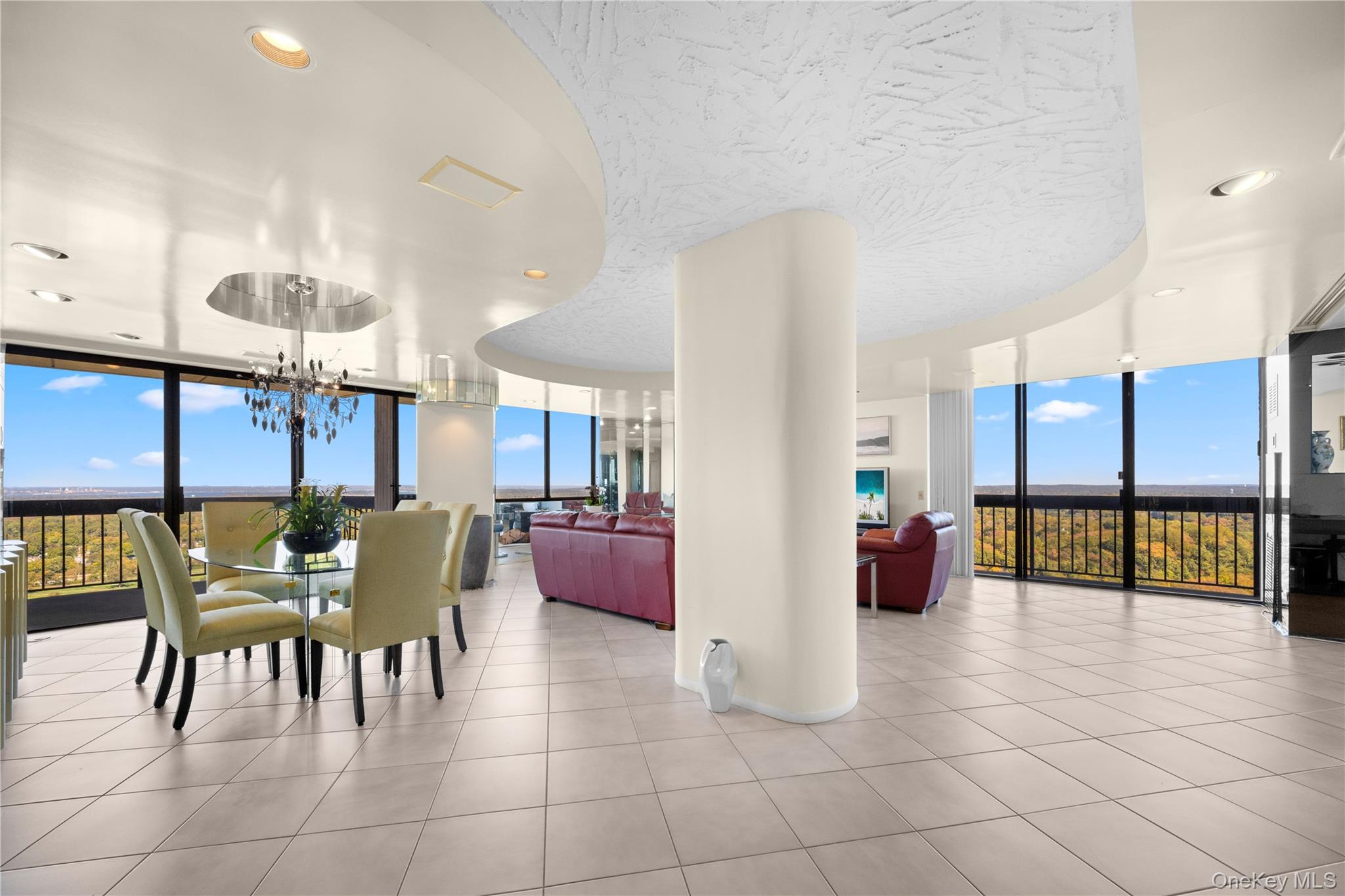 #7 photo, 269-10 Grand Central Parkway, クイーンズ区 Floral Park , NY 11005