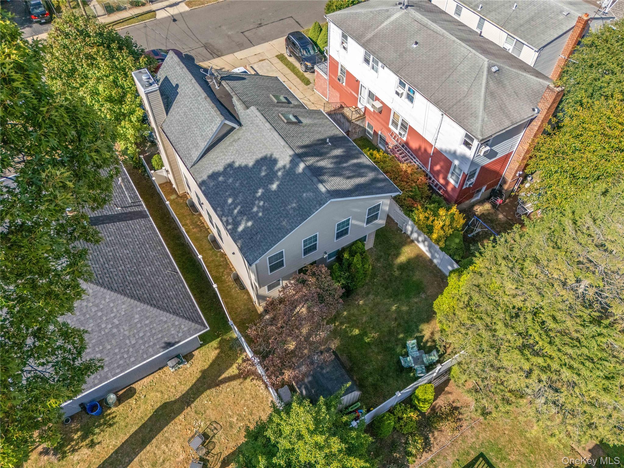 #20 photo, 22 Dunwood Road, ナッソー郡 Port Washington , NY 11050