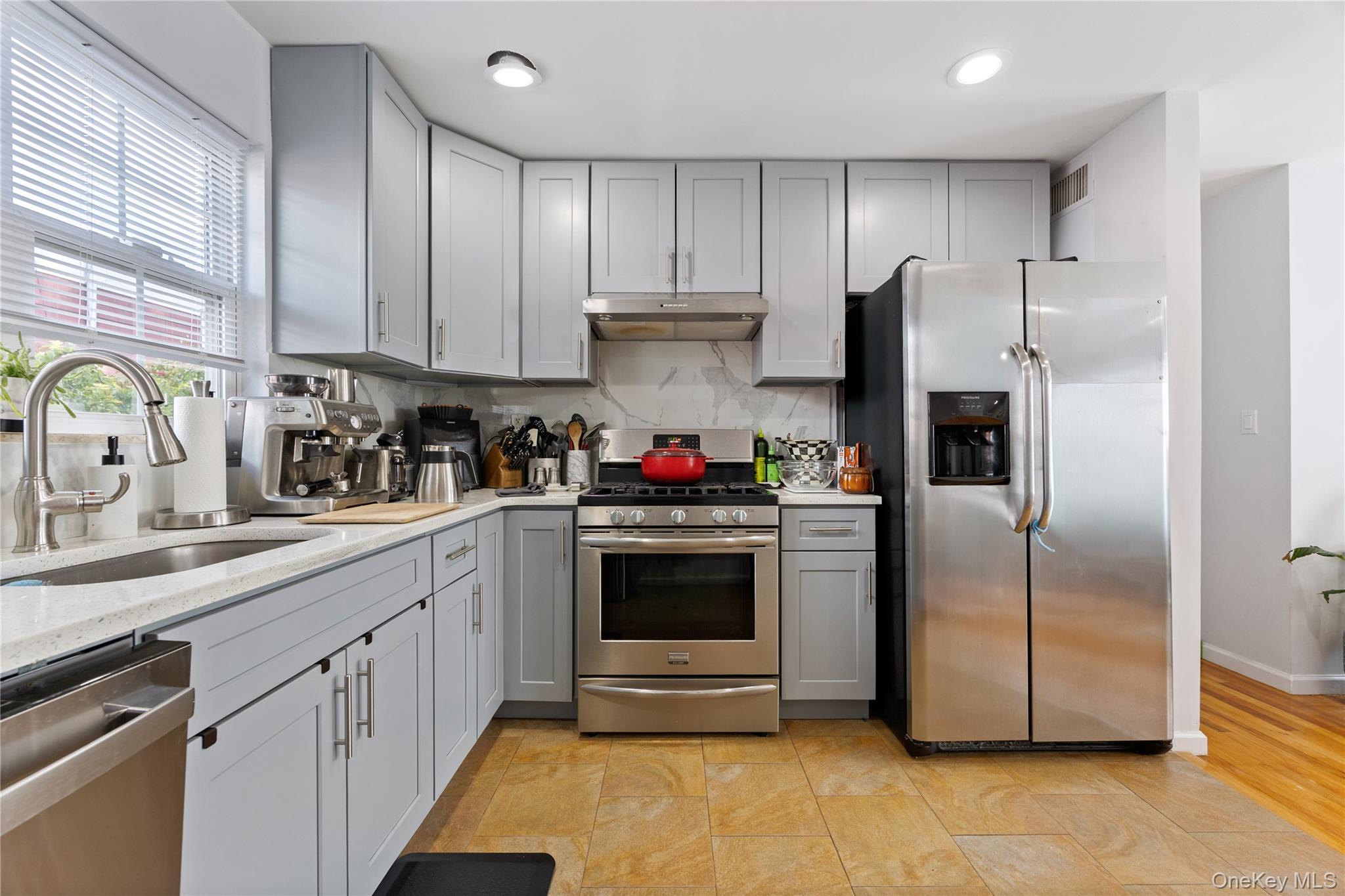 #6 photo, 22 Dunwood Road, ナッソー郡 Port Washington , NY 11050