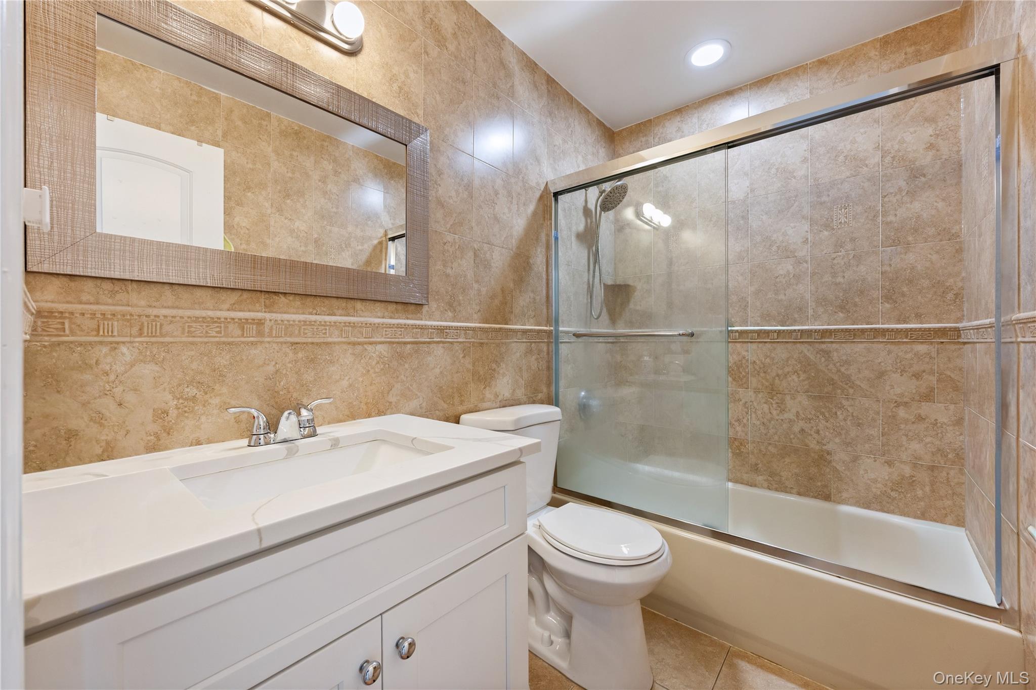 #7 photo, 22 Dunwood Road, ナッソー郡 Port Washington , NY 11050