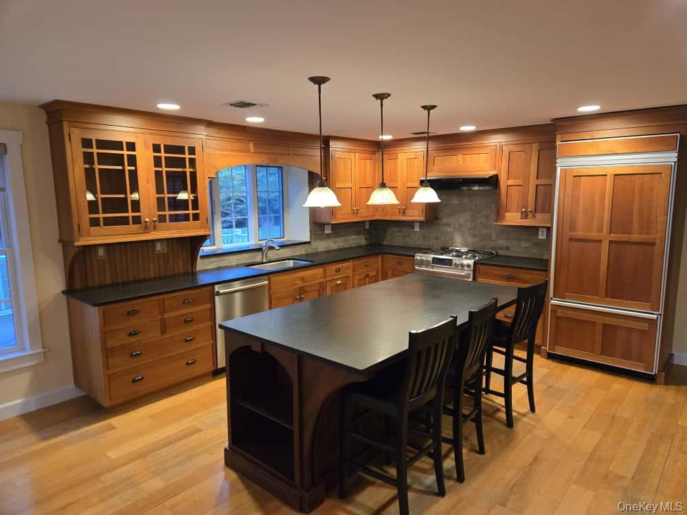 #5 photo, 14 Viola Road, Suffern , NY 10901