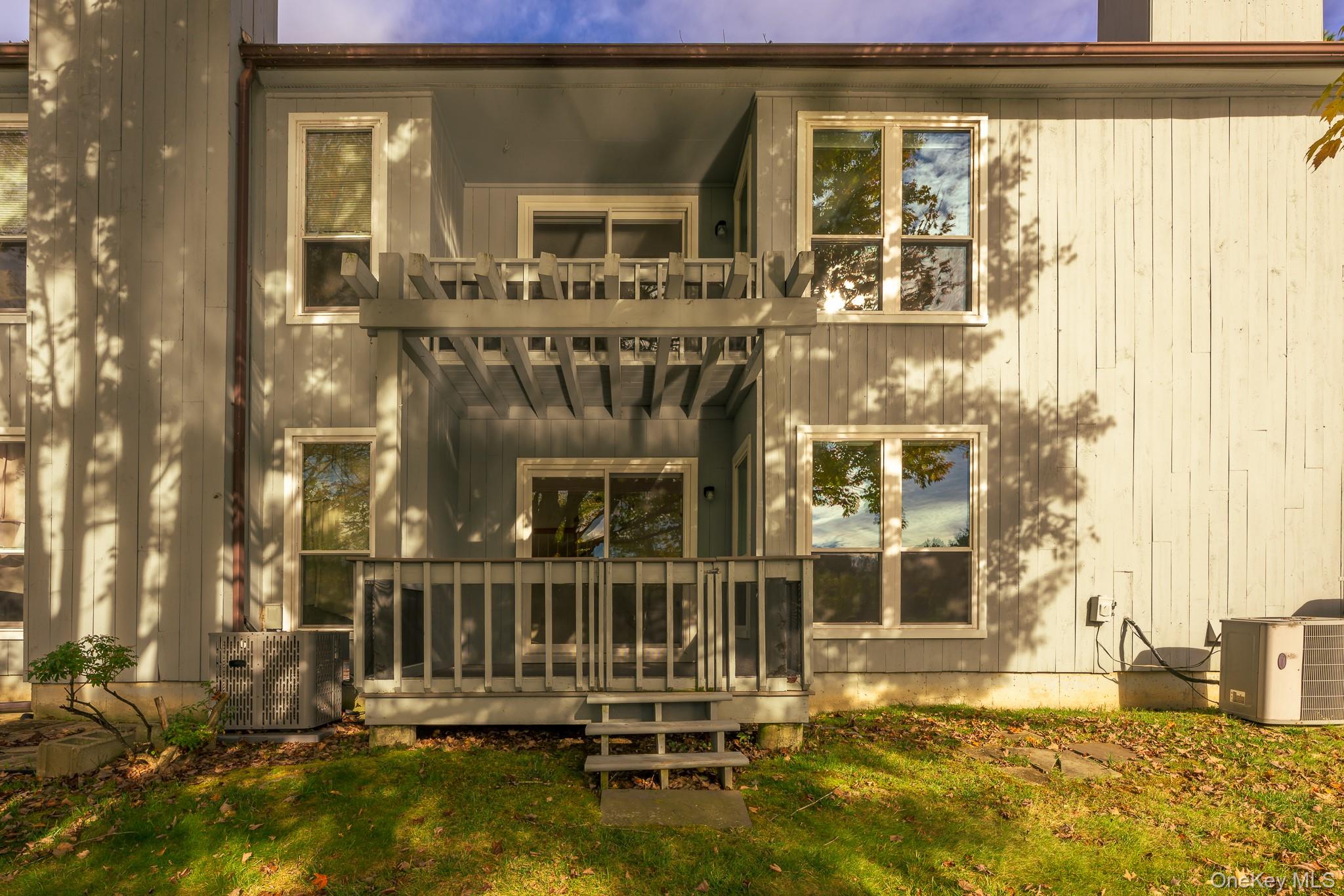 #20 photo, 14 Pond Drive, Rhinebeck , NY 12572