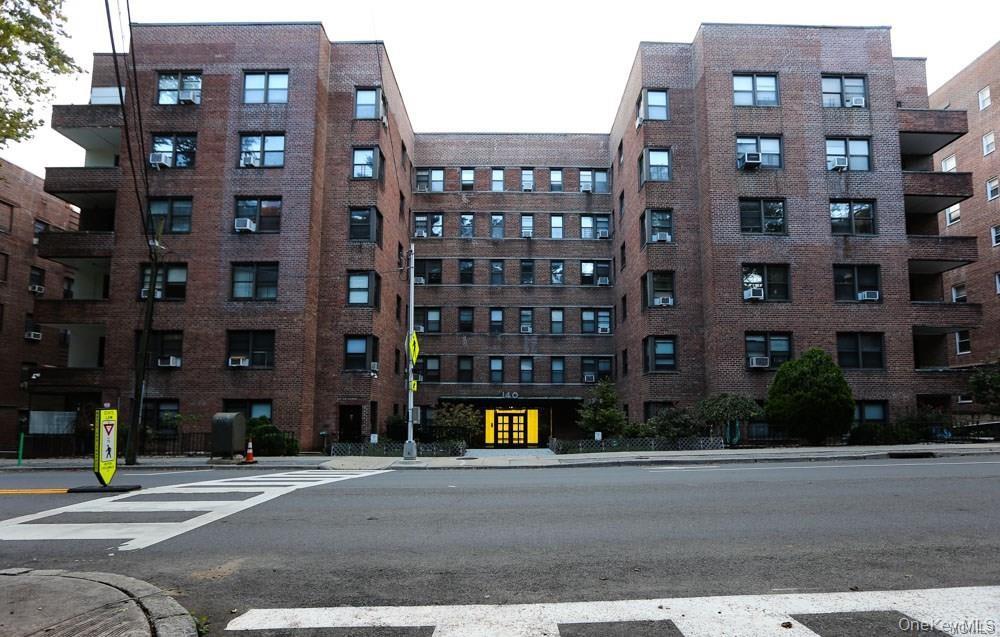 #15 photo, 140 E Hartsdale Avenue, Hartsdale , NY 10530