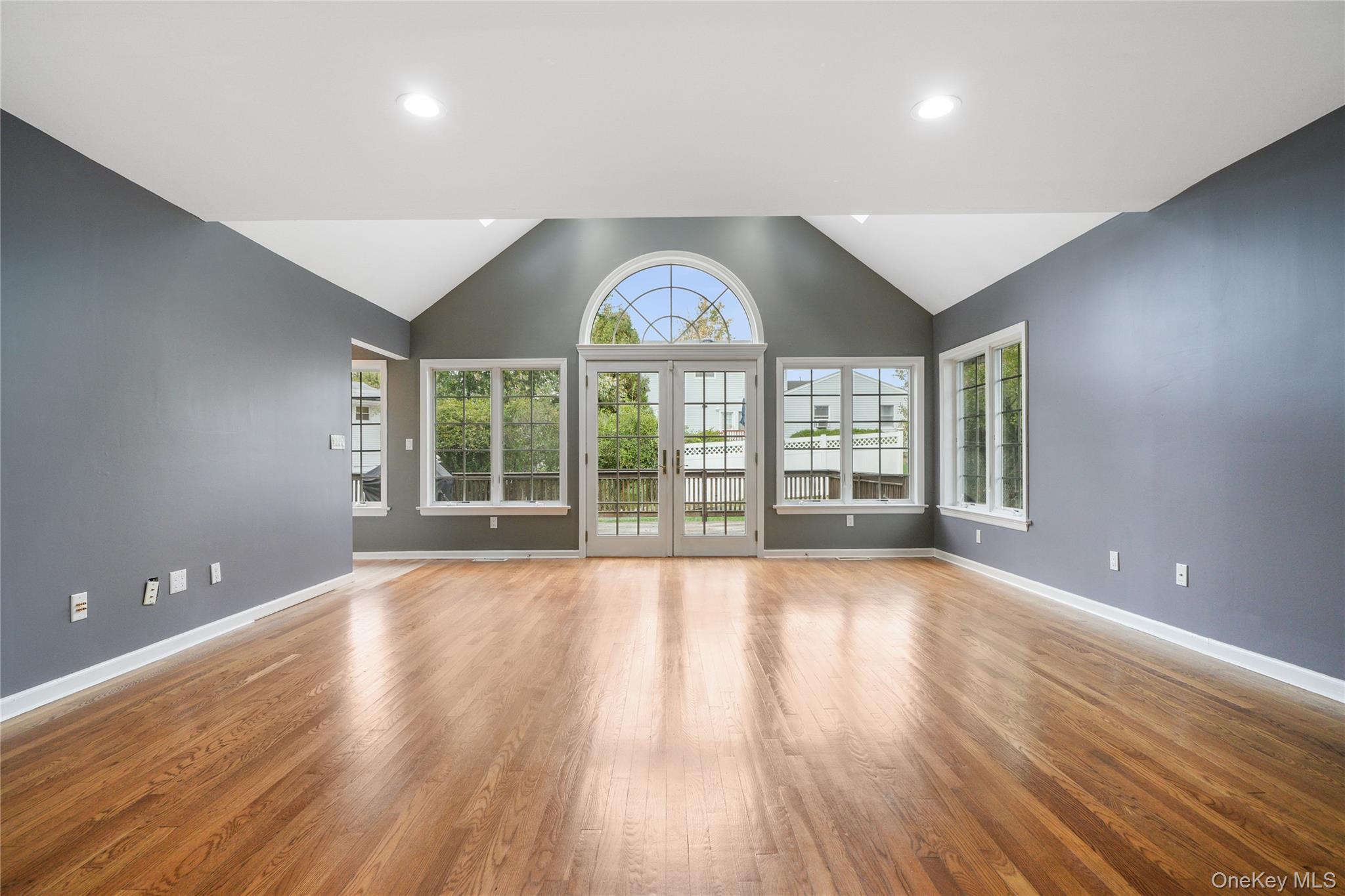 #2 photo, 11 Fern Oval, Orangeburg , NY 10962